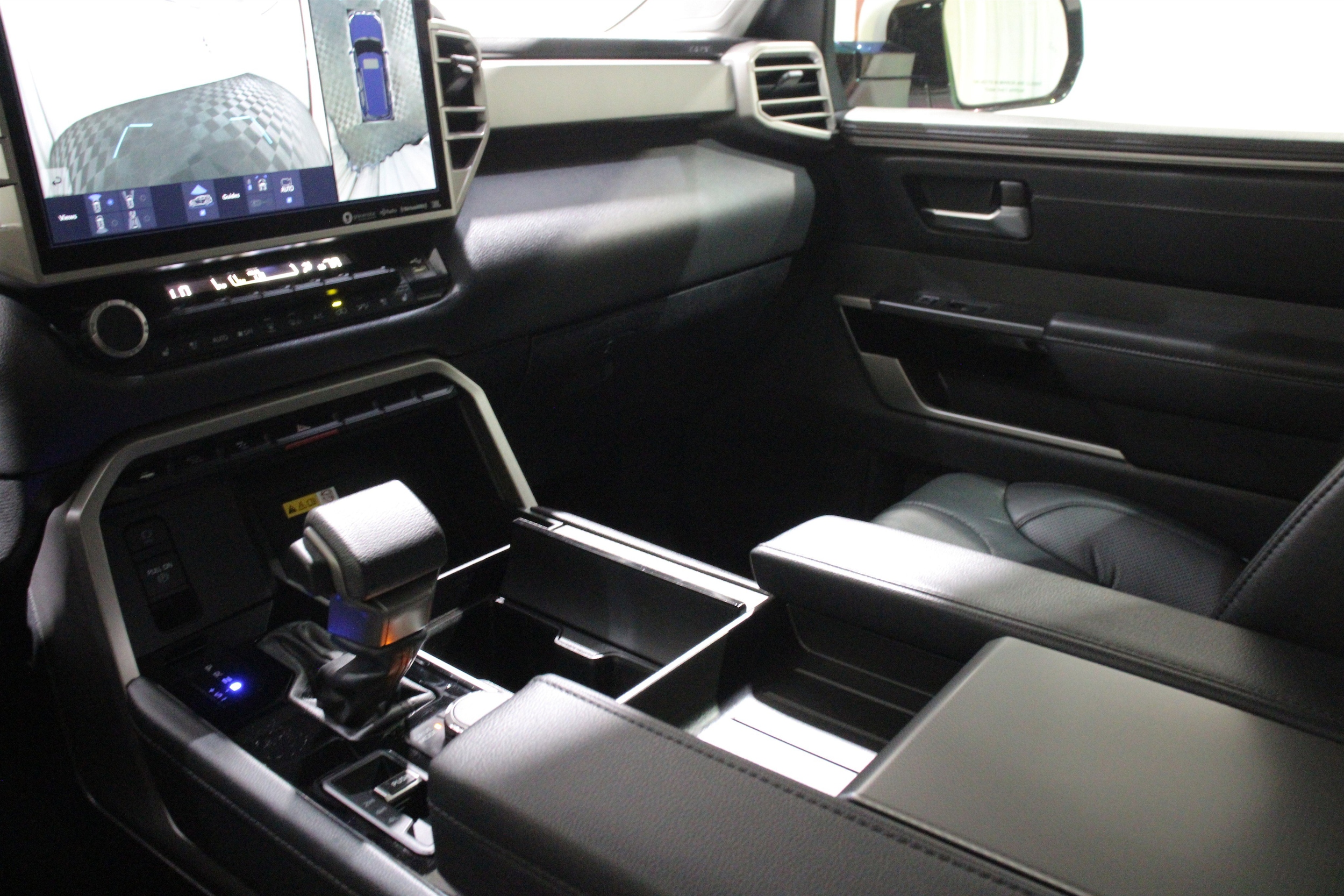 2024 Toyota Sequoia Limited - Photo 20