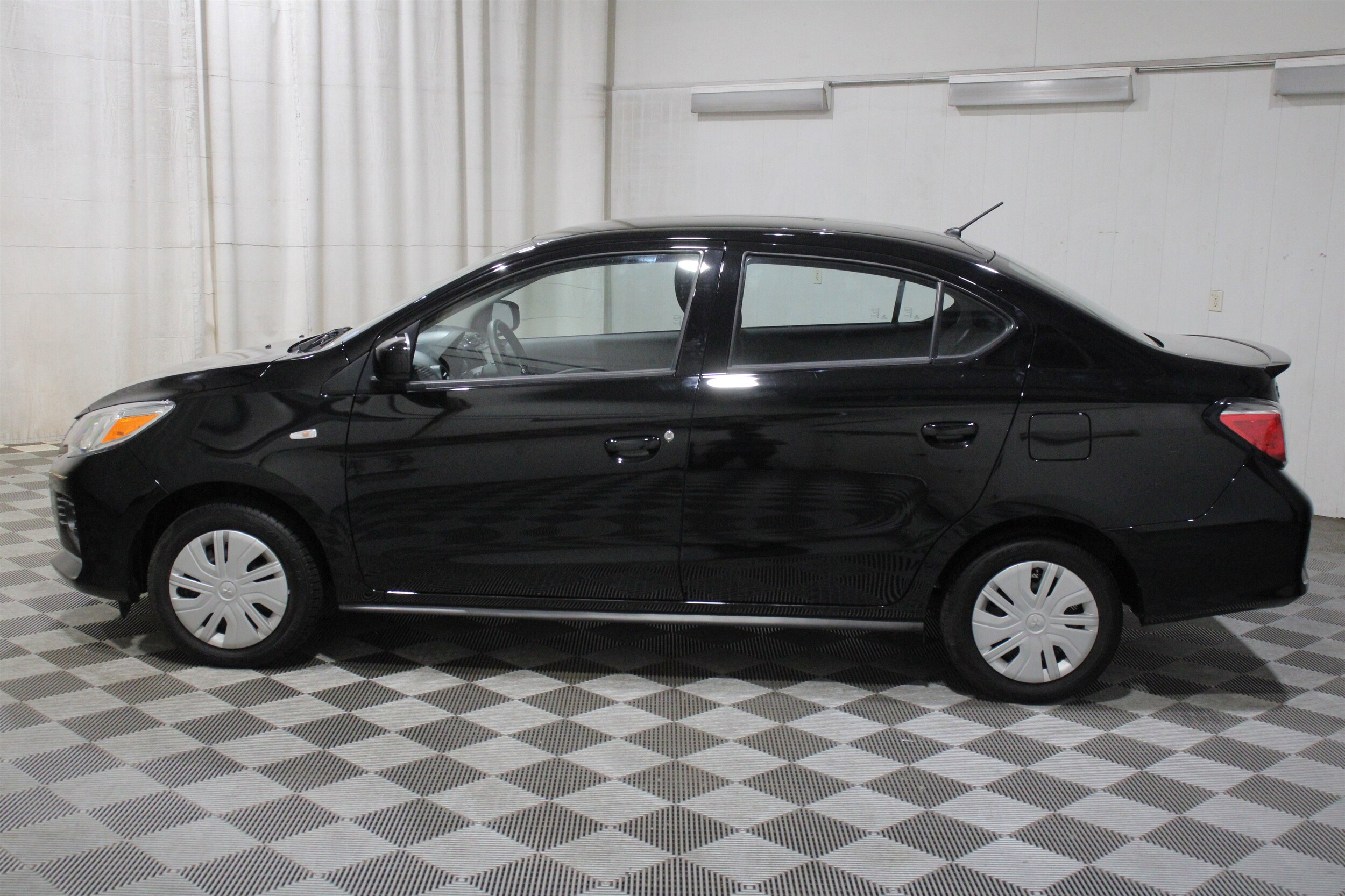 2024 Mitsubishi Mirage G4 ES - Photo 31