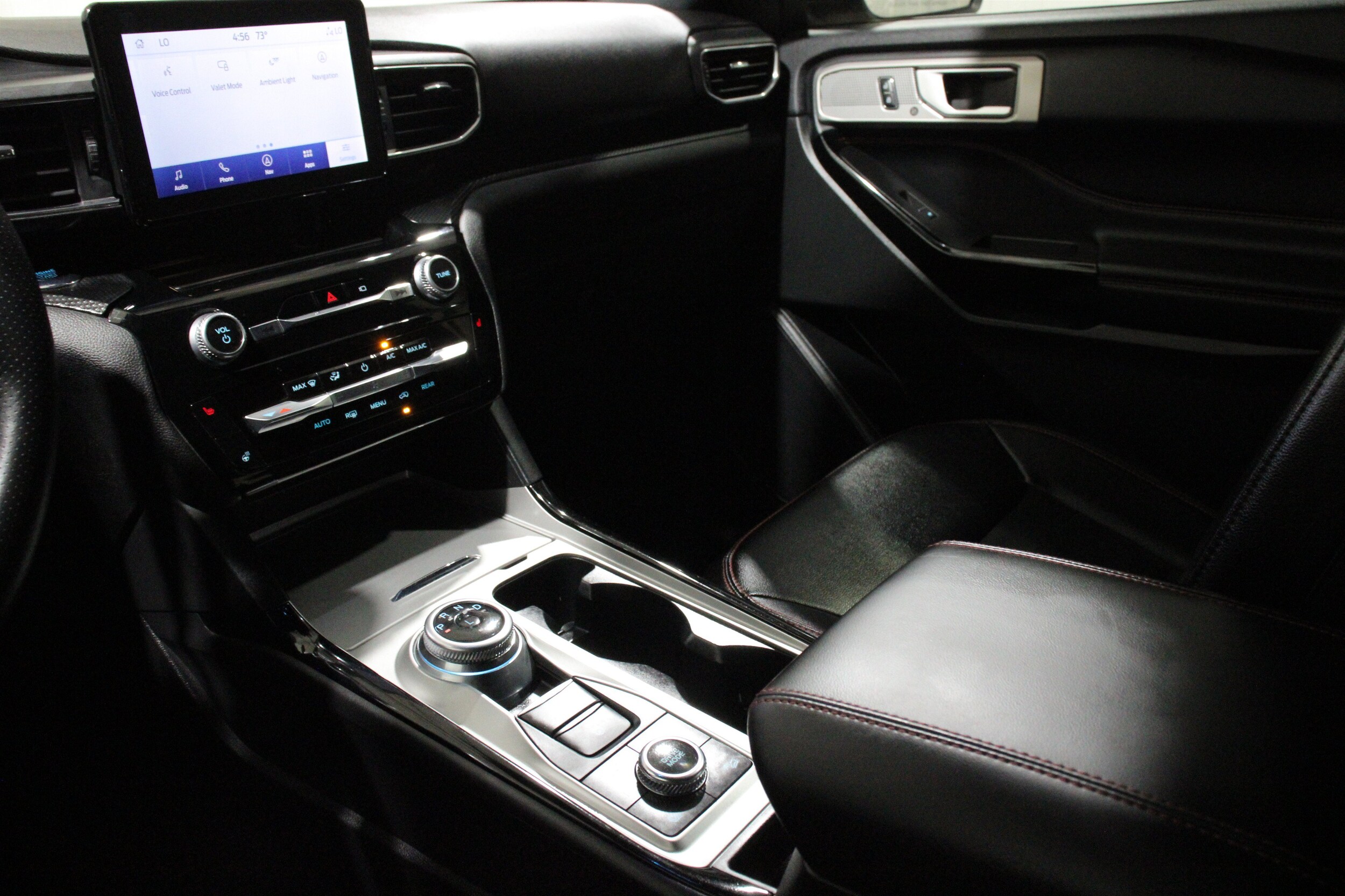 2023 Ford Explorer ST-LINE - Photo 20