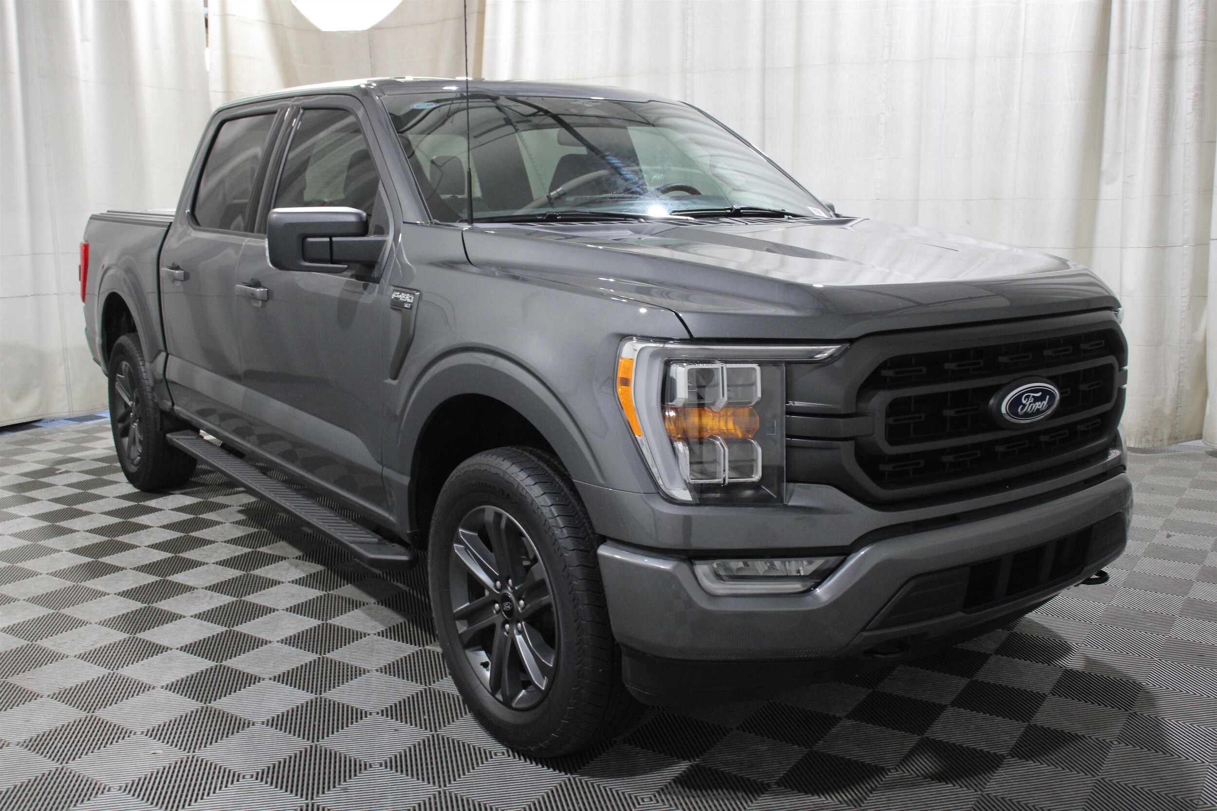 2023 Ford F-150 XLT - Photo 32