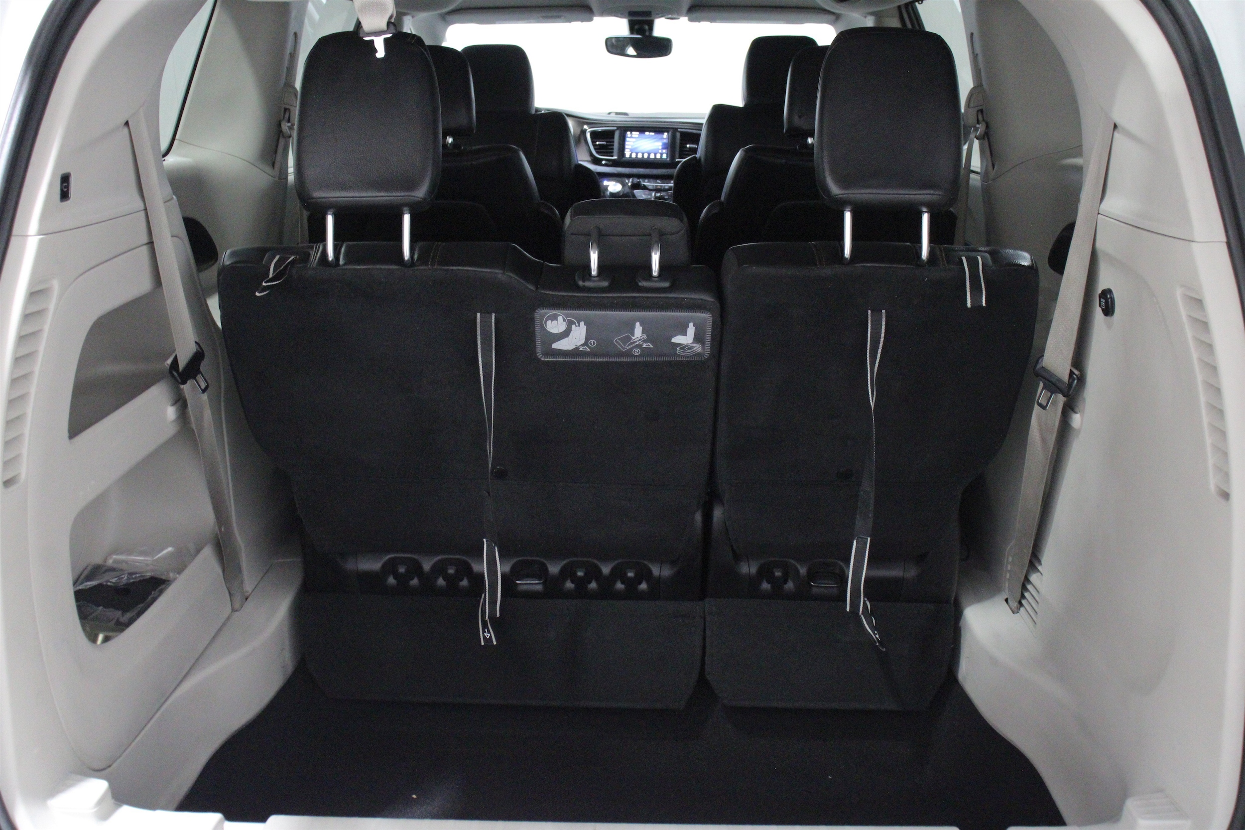 2018 Chrysler Pacifica Touring L - Photo 25