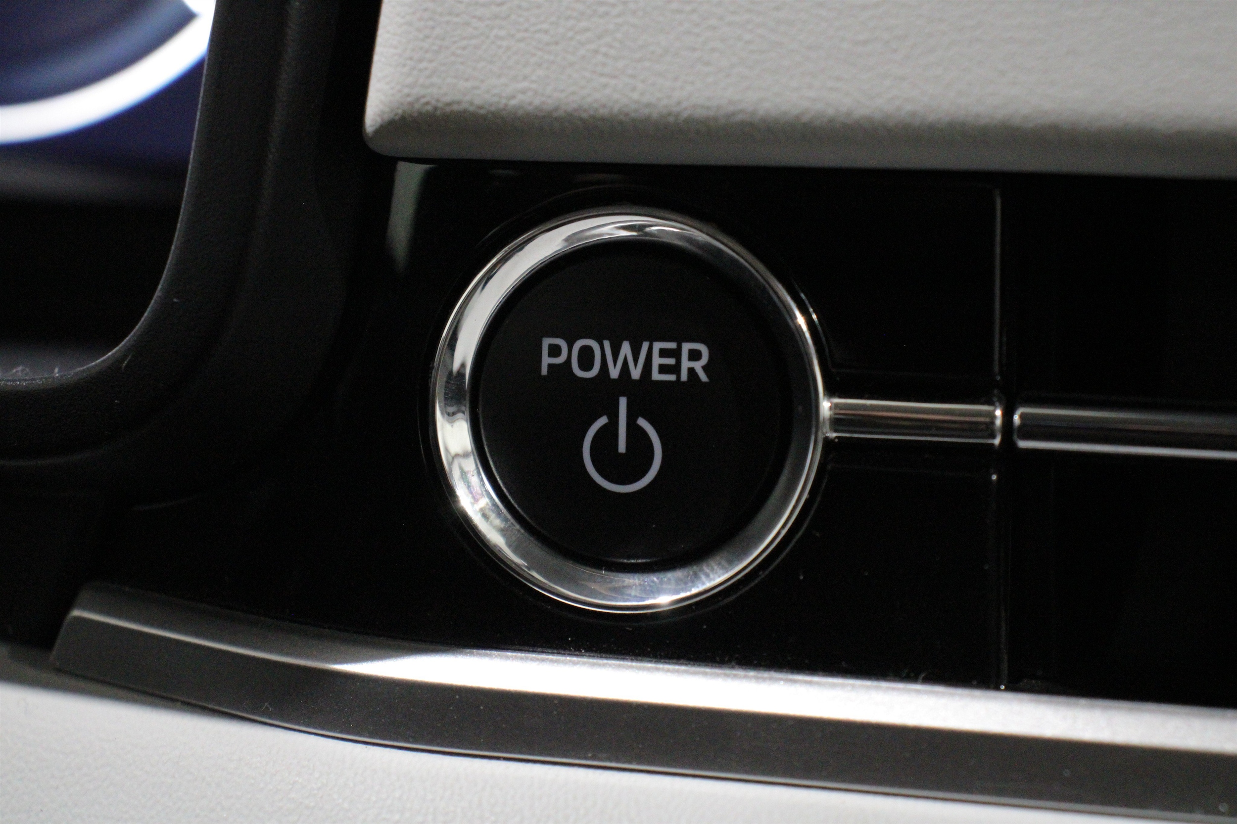 2023 Mitsubishi Outlander Plug-In Hybrid SEL - Photo 21
