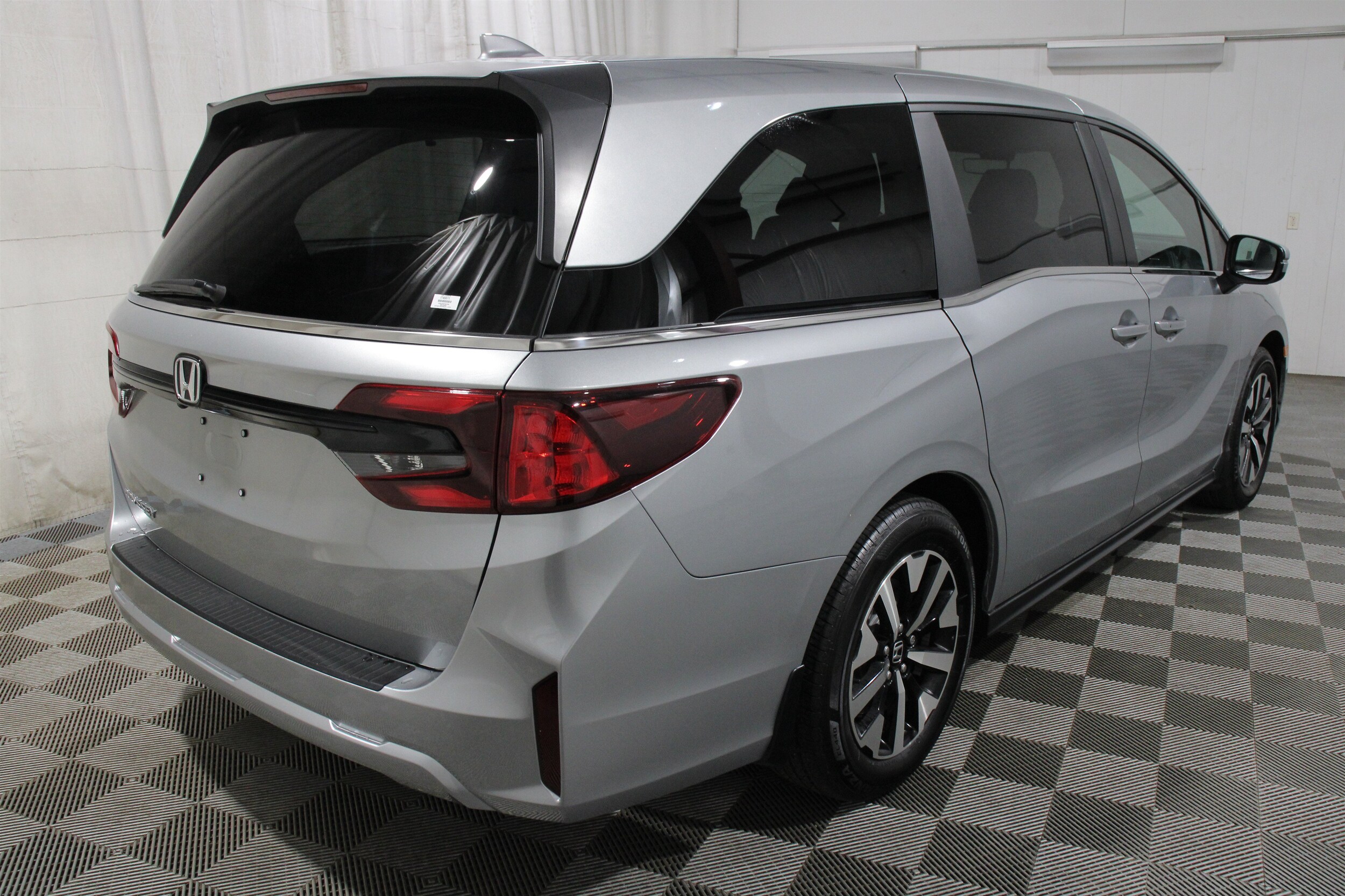 2026 Honda Odyssey EX-L - Photo 34