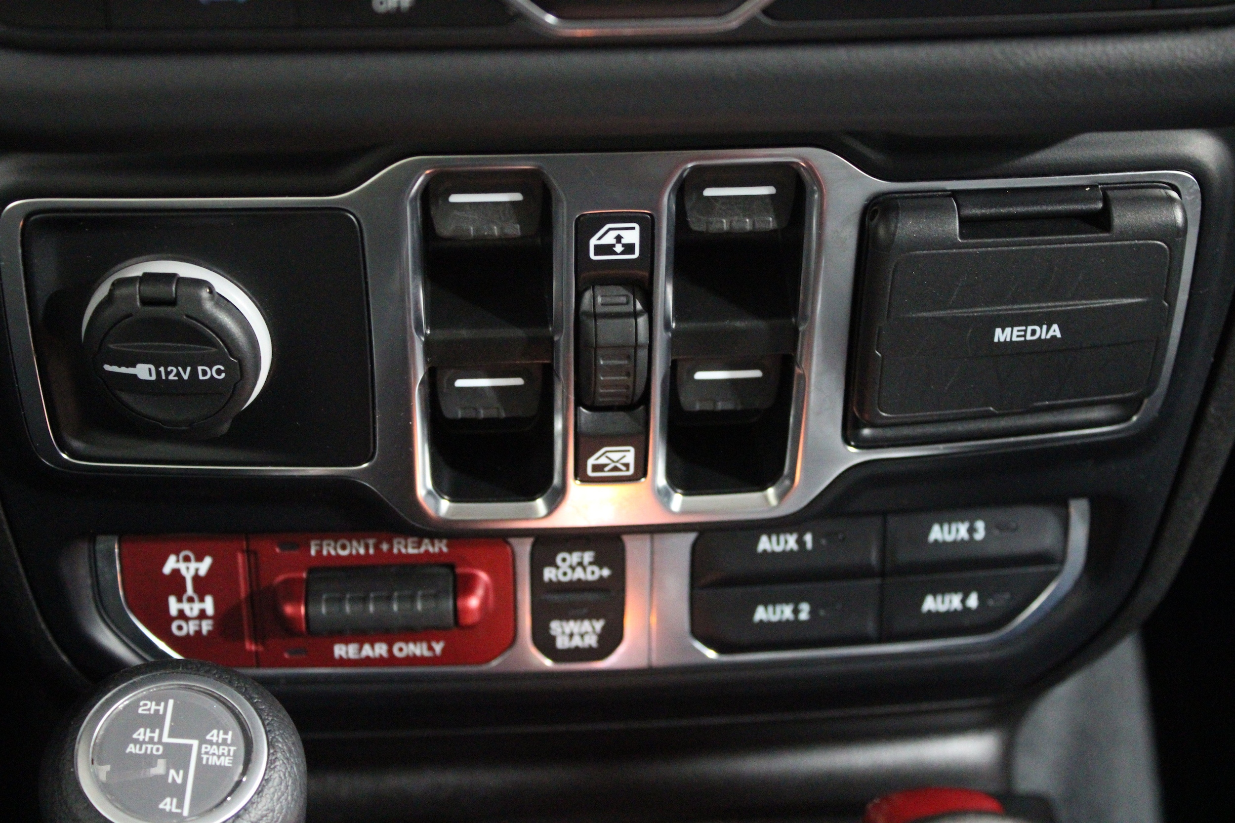 2024 Jeep Wrangler 4xe Rubicon 4XE - Photo 13