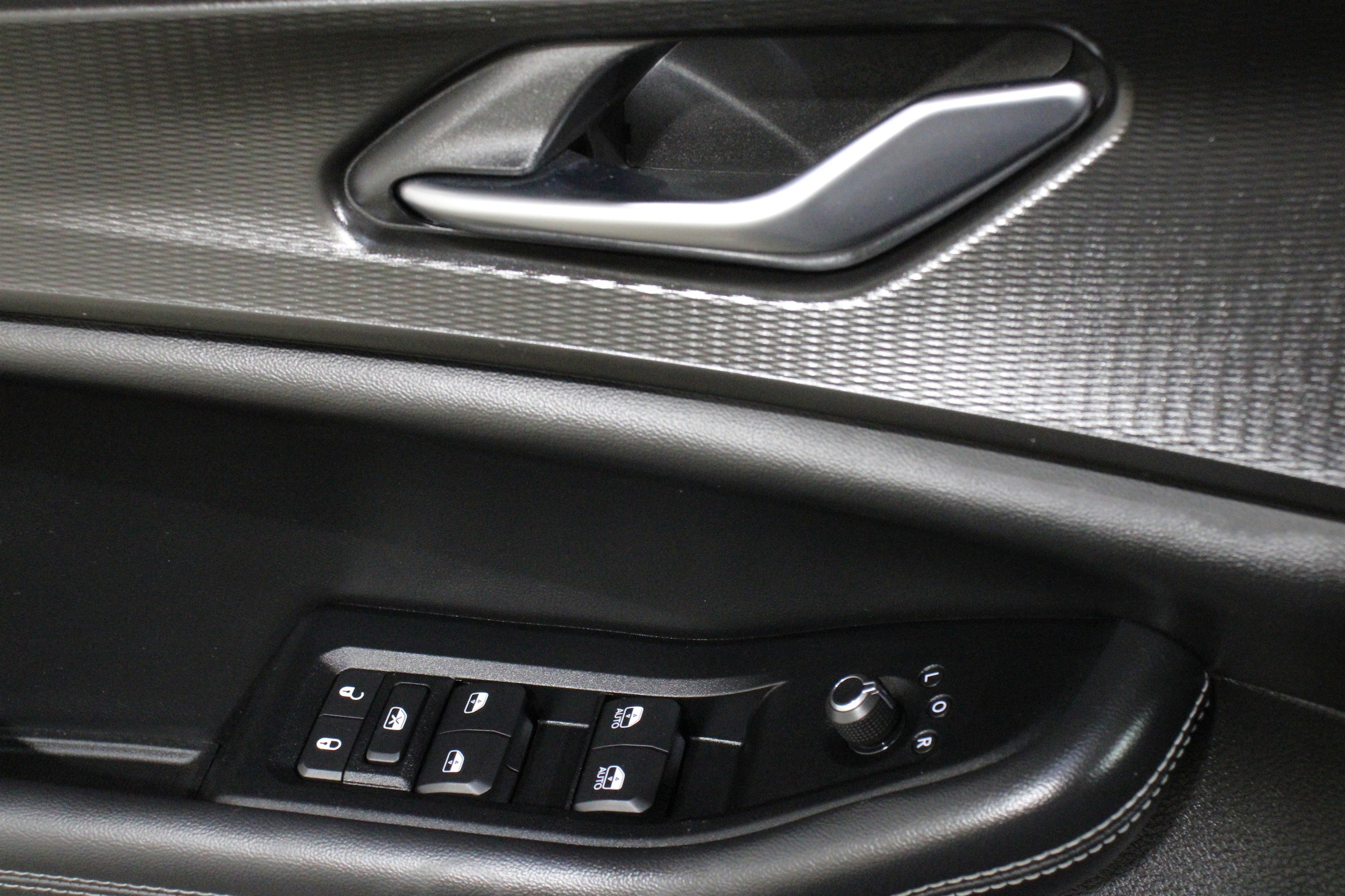 2023 Jeep Grand Cherokee L Altitude - Photo 7