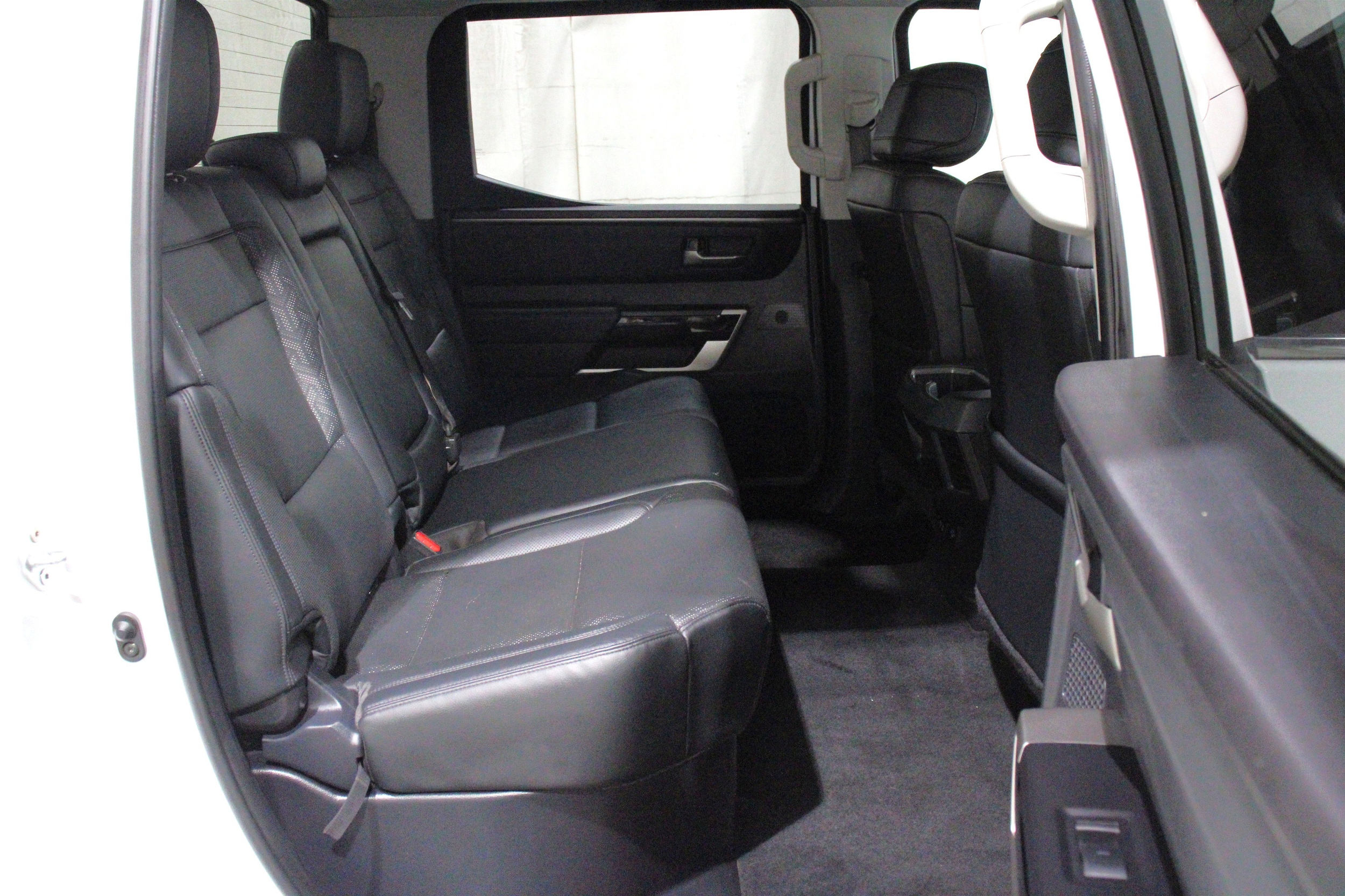 2023 Toyota Tundra Limited - Photo 25