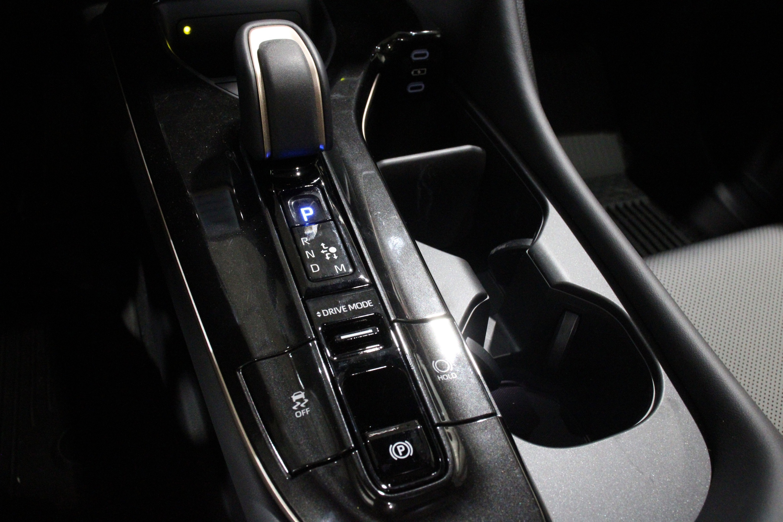2026 Toyota Crown Platinum - Photo 21