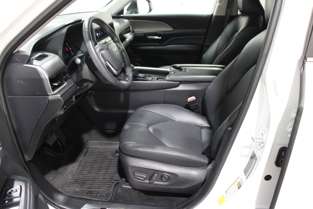 Used 2024 Toyota Grand Highlander Hybrid XLE SUV