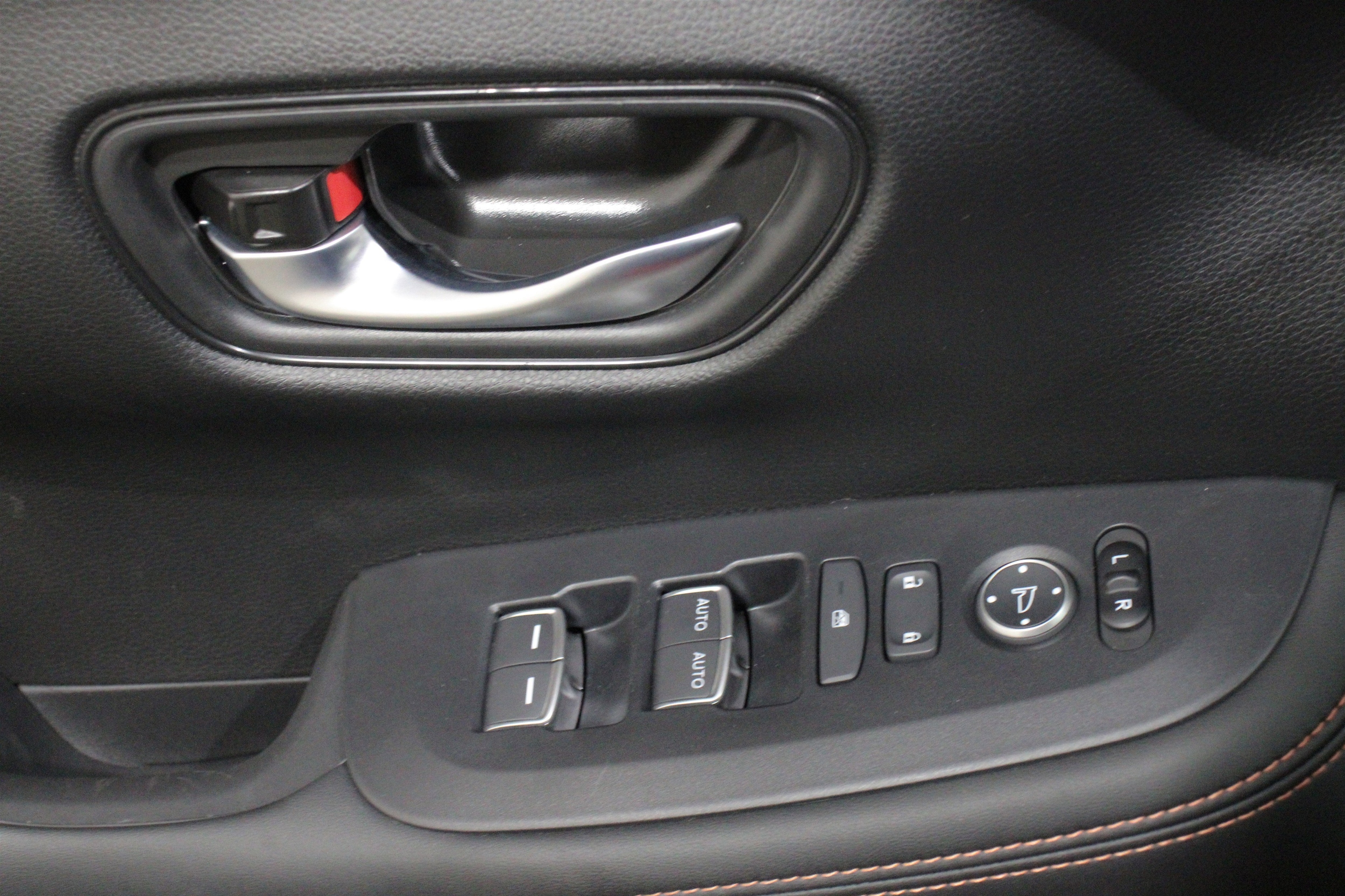 2026 Honda HR-V Sport - Photo 7
