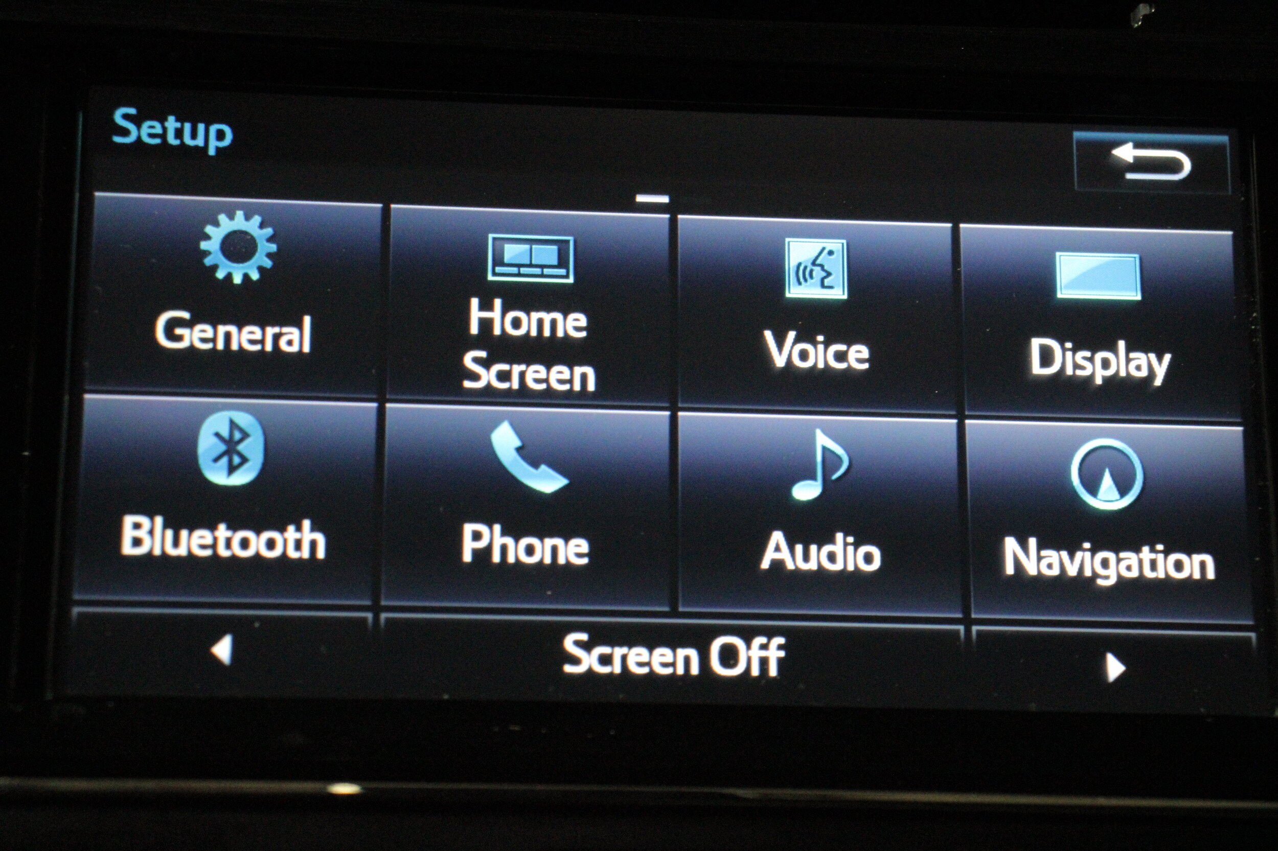 2018 Toyota Avalon Limited - Photo 17