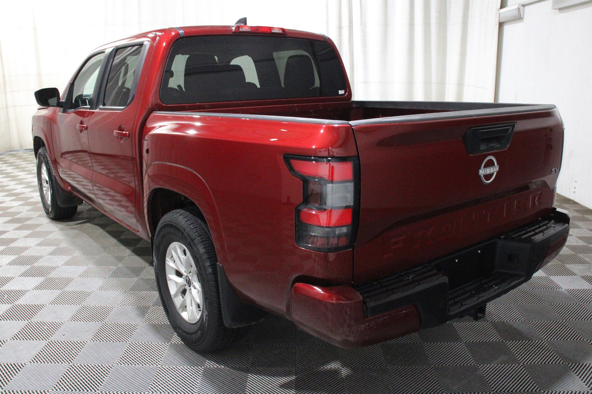 2024 Nissan Frontier SV - Photo 34