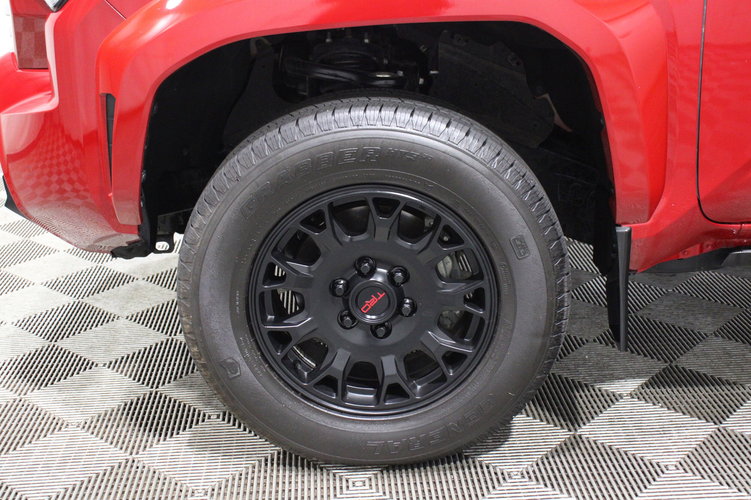 2025 Toyota Tacoma Limited - Photo 42