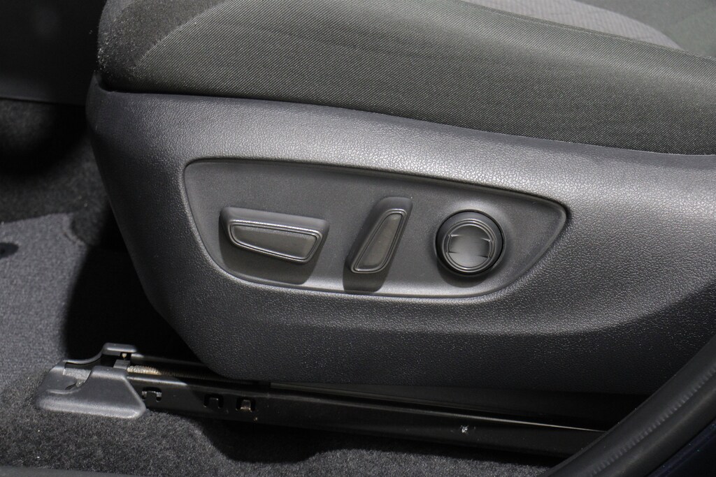 Used 2025 Toyota RAV4 XLE SUV