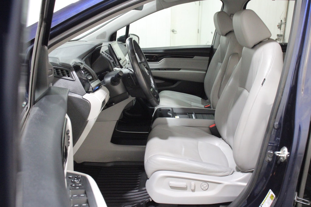 Used 2018 Honda Odyssey Elite Van