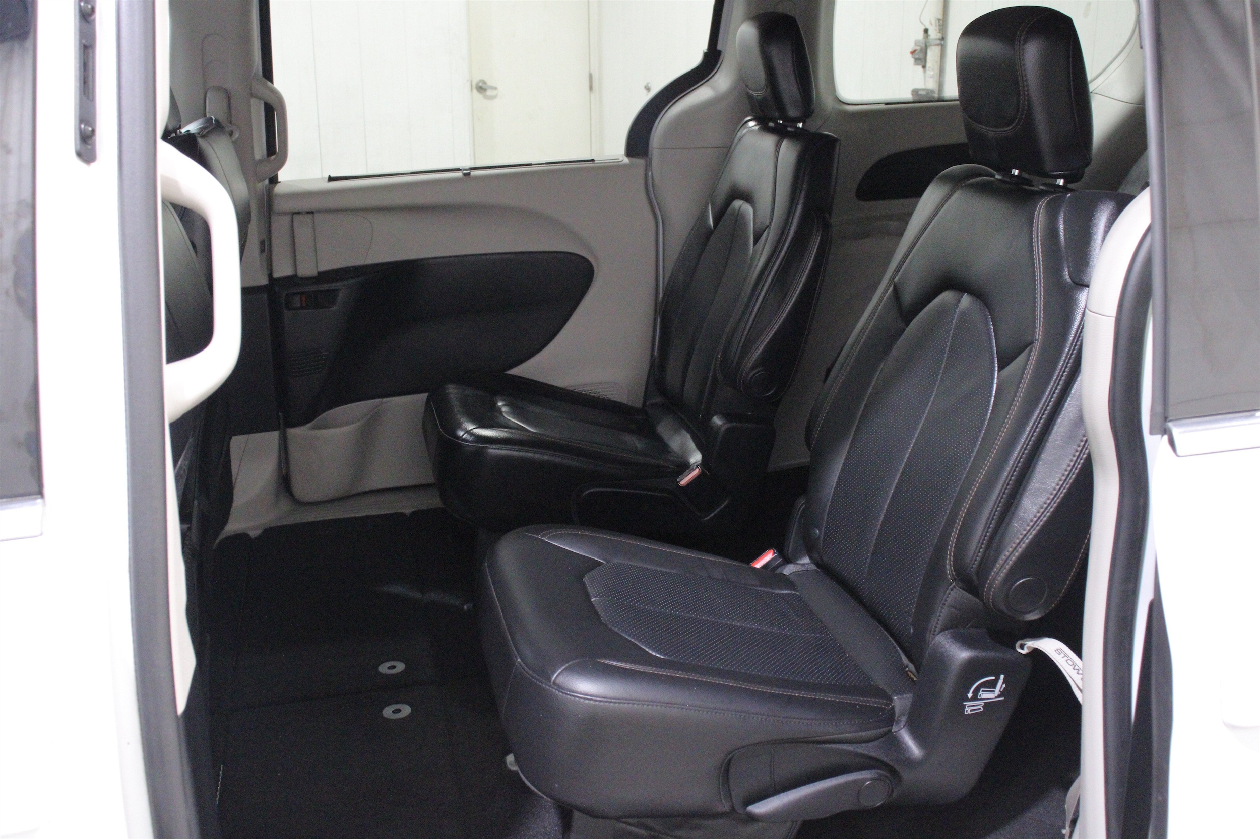 2018 Chrysler Pacifica Touring L - Photo 23