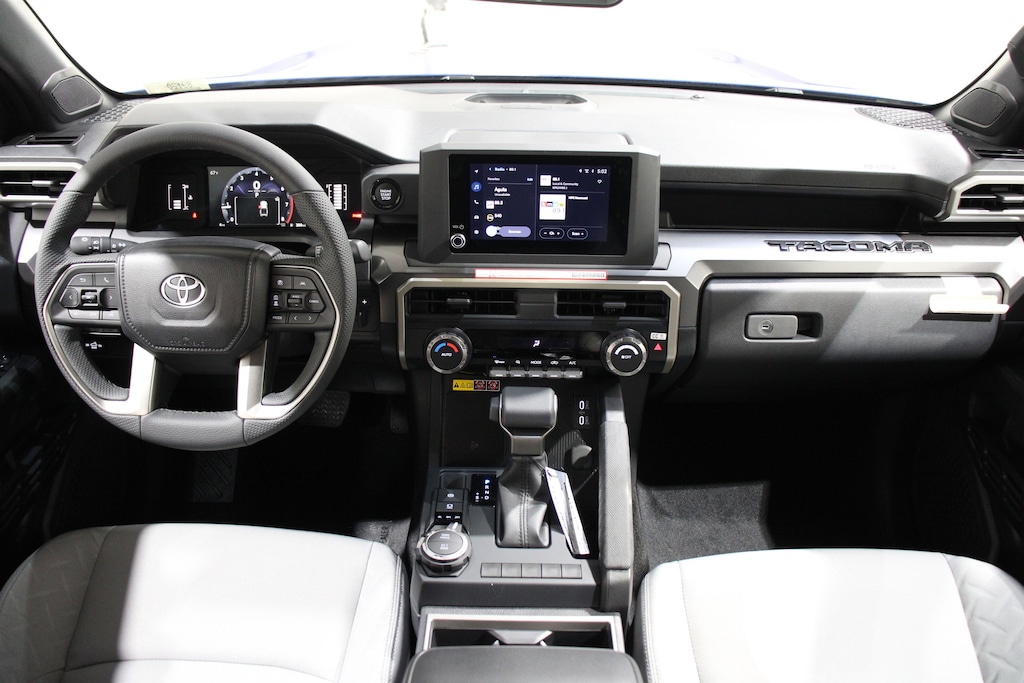 New 2025 Toyota Tacoma SR5 Truck Double Cab