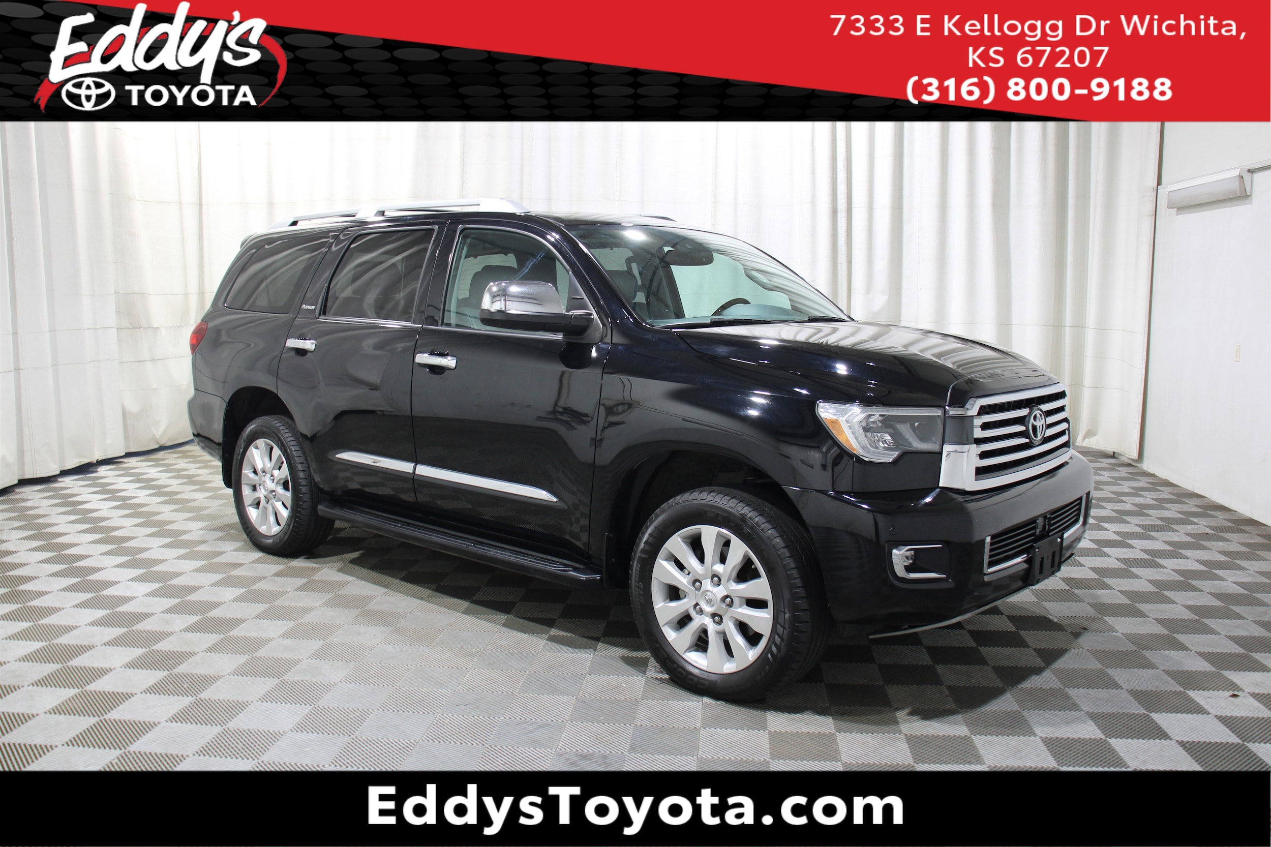 2019 Toyota Sequoia Platinum's photo