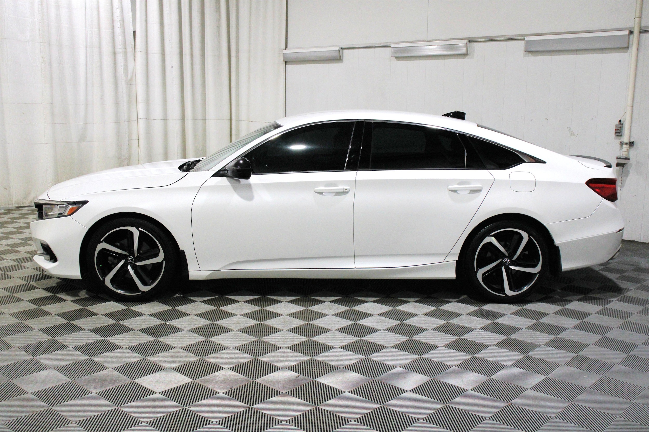 2022 Honda Accord Sport - Photo 35