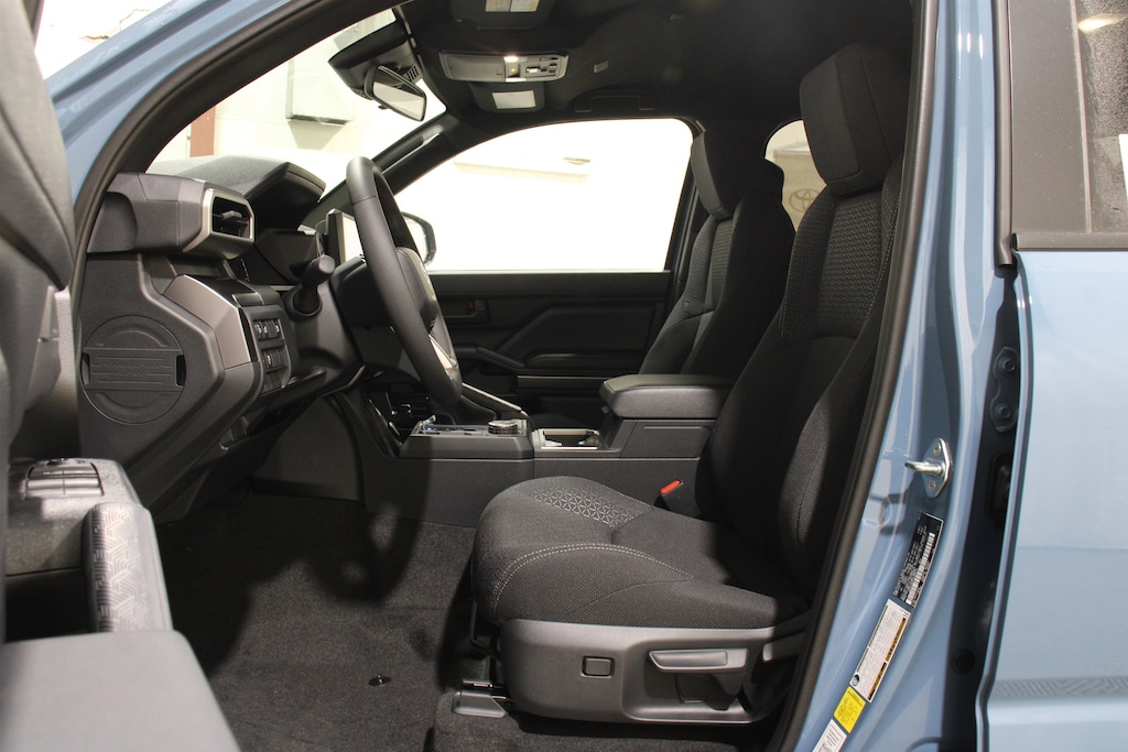 New 2025 Toyota 4Runner SR5 SUV