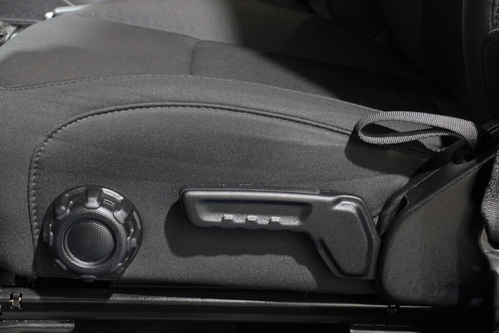 Used 2022 Jeep Gladiator Sport Truck Crew Cab