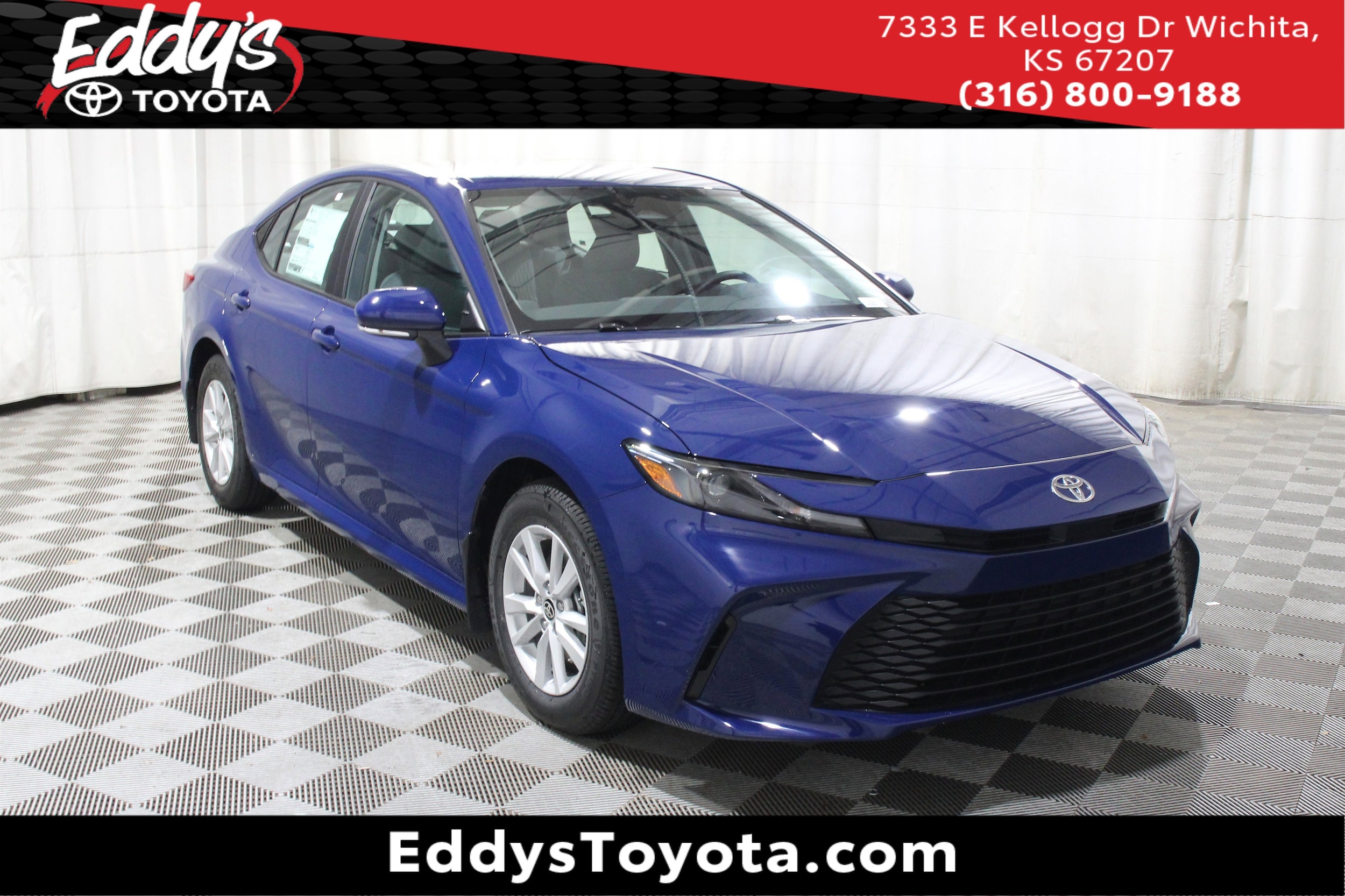 2026 Toyota Camry LE's photo