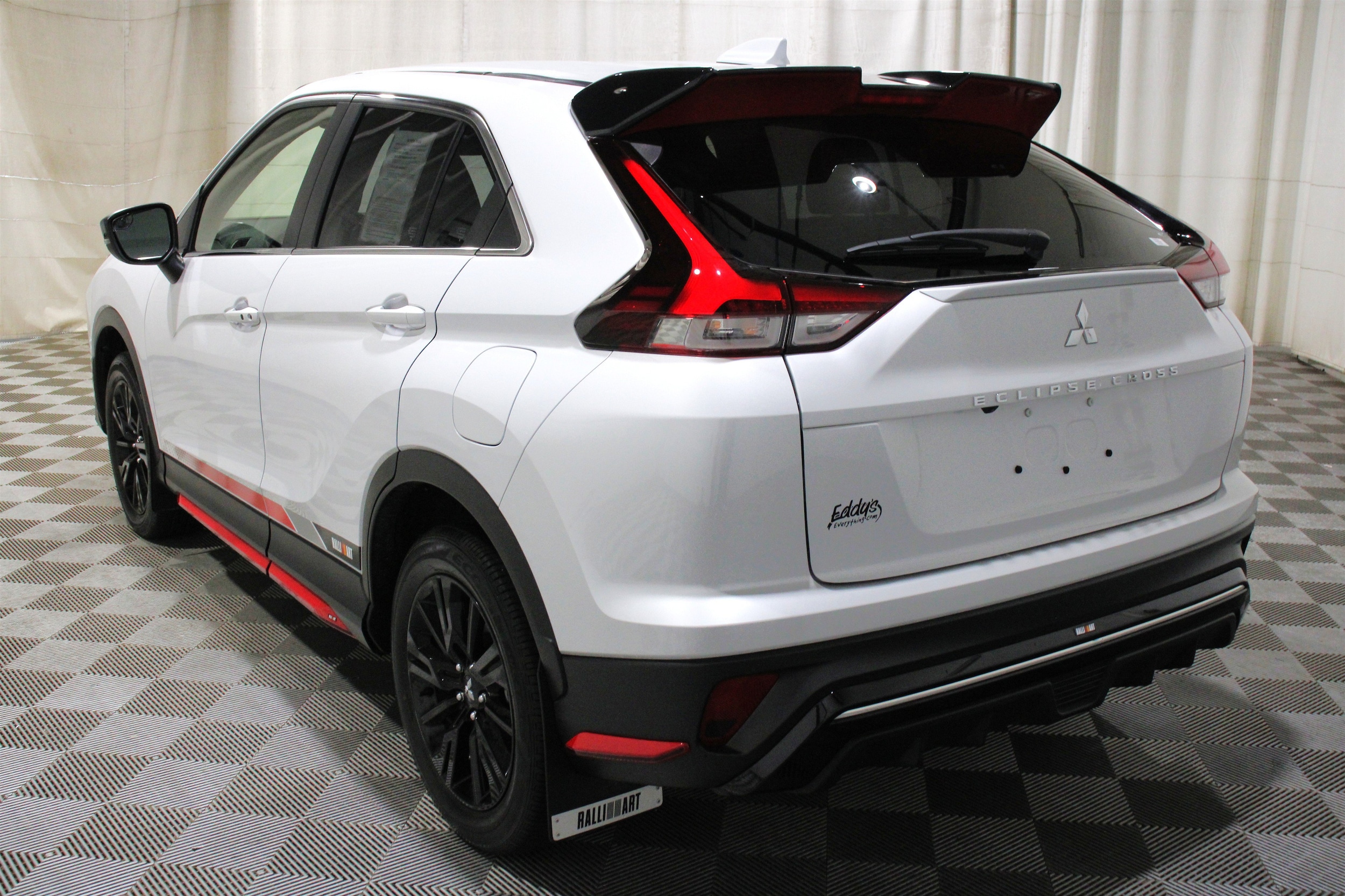 2024 Mitsubishi Eclipse Cross RALLIART - Photo 32