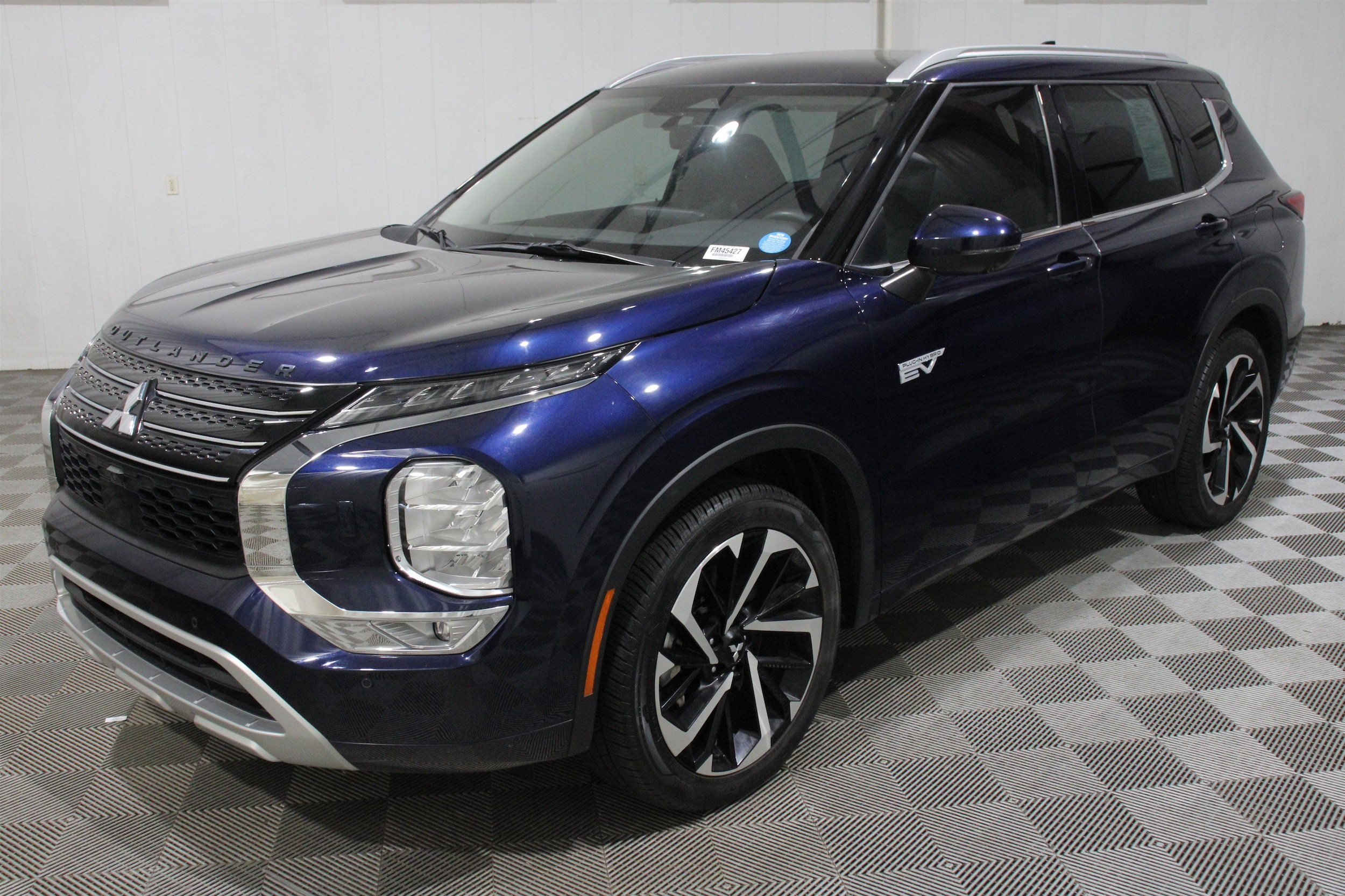 2023 Mitsubishi Outlander Plug-In Hybrid SEL - Photo 39