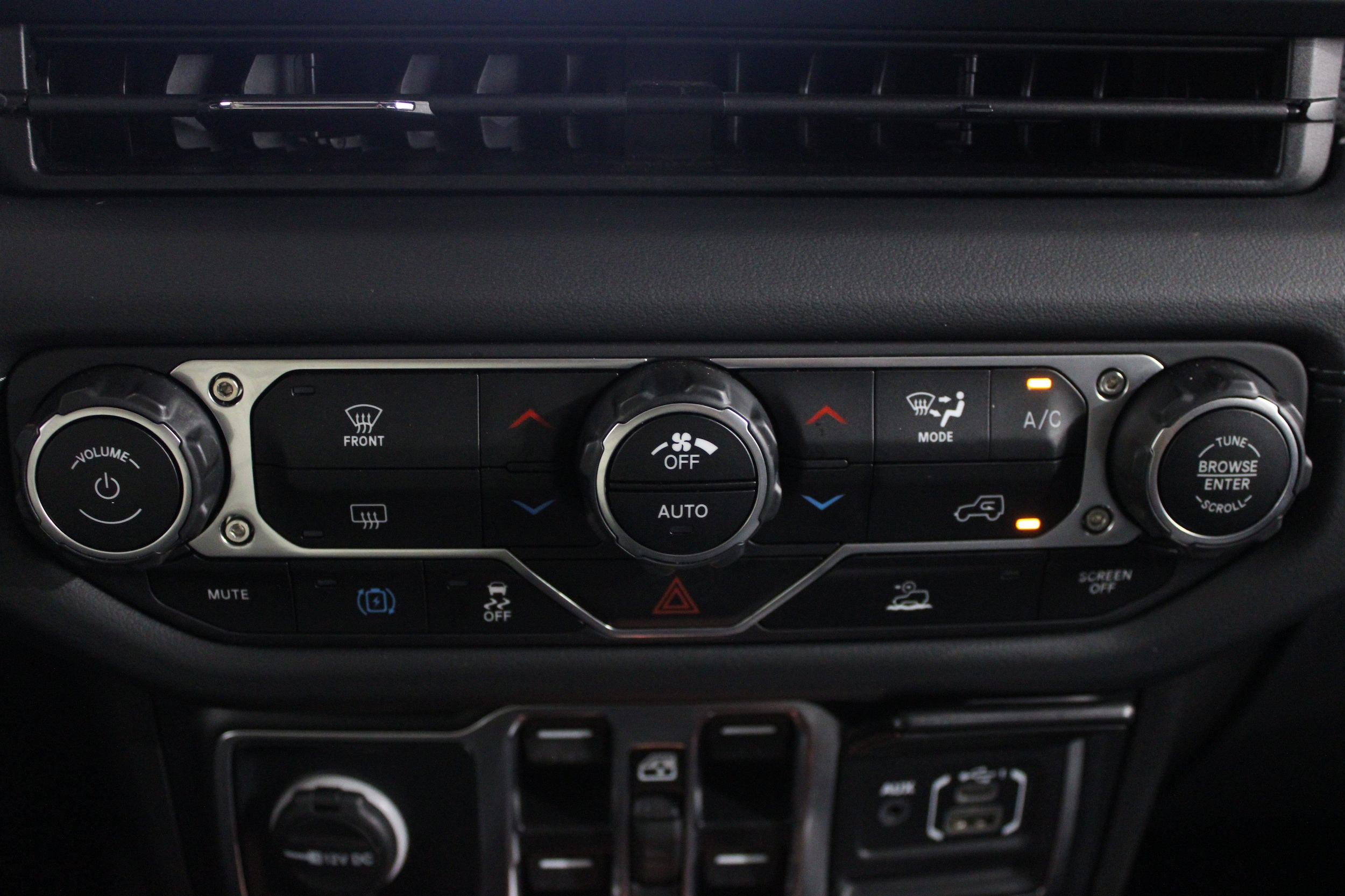2024 Jeep Wrangler 4xe Rubicon 4XE - Photo 12
