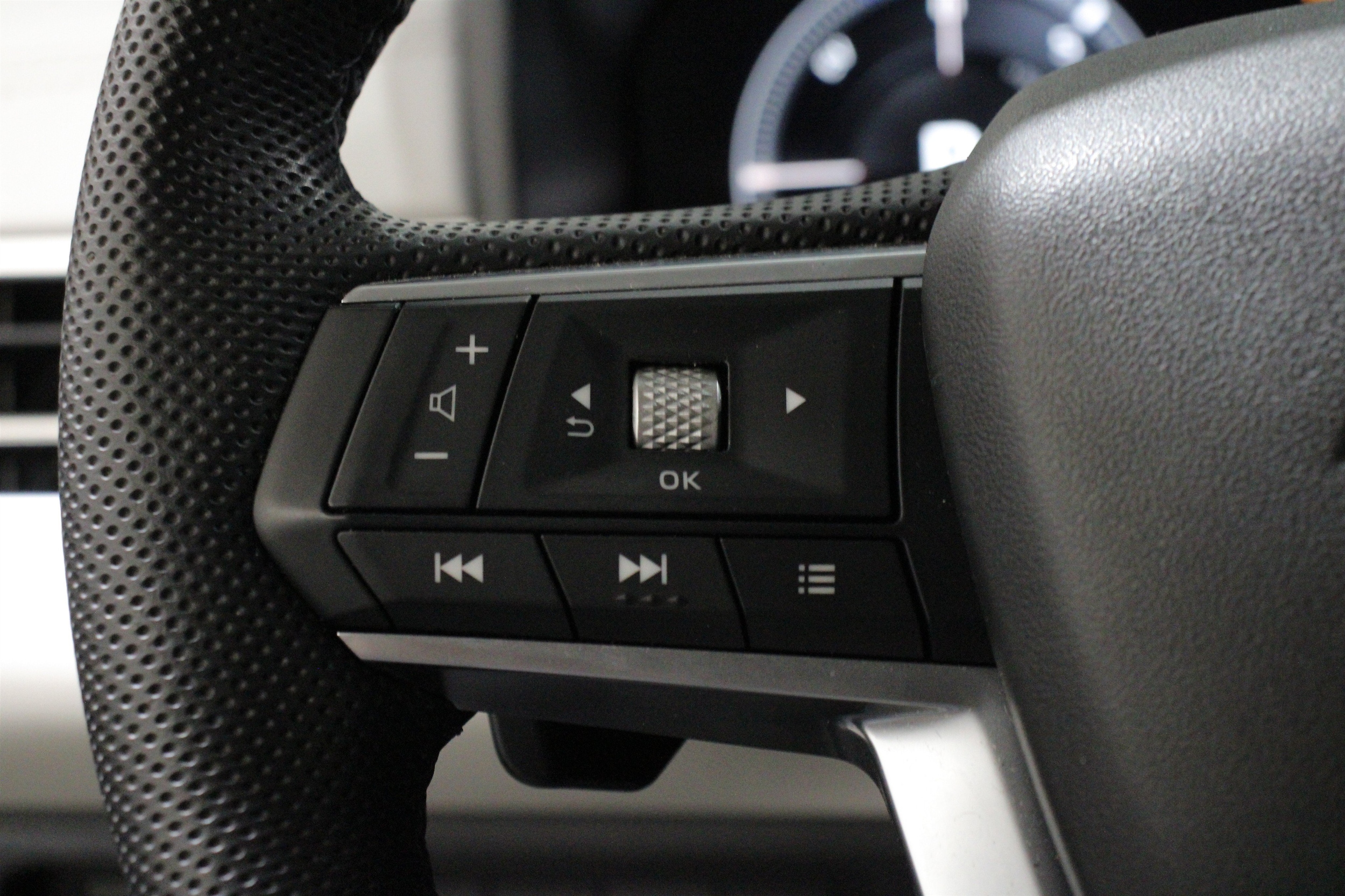 2023 Mitsubishi Outlander Plug-In Hybrid SEL - Photo 9