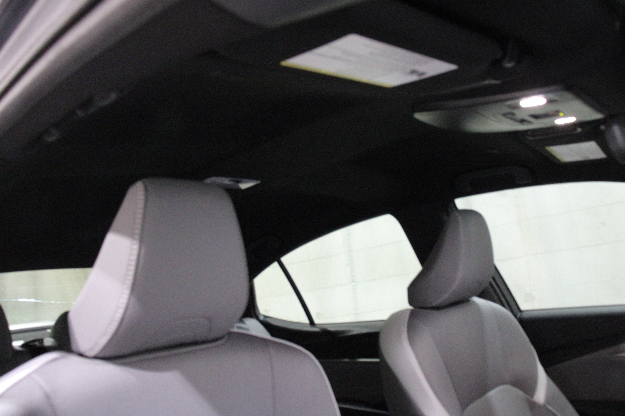 2025 Toyota Camry SE - Photo 27