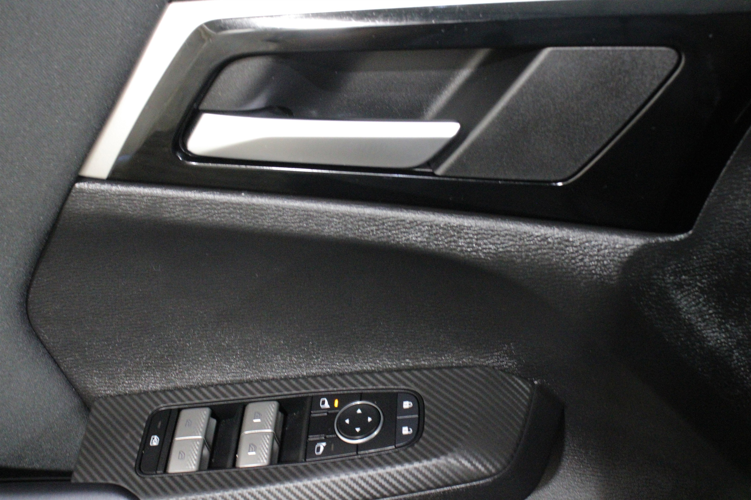 2024 Mitsubishi Outlander Plug-in Hybrid ES - Photo 7