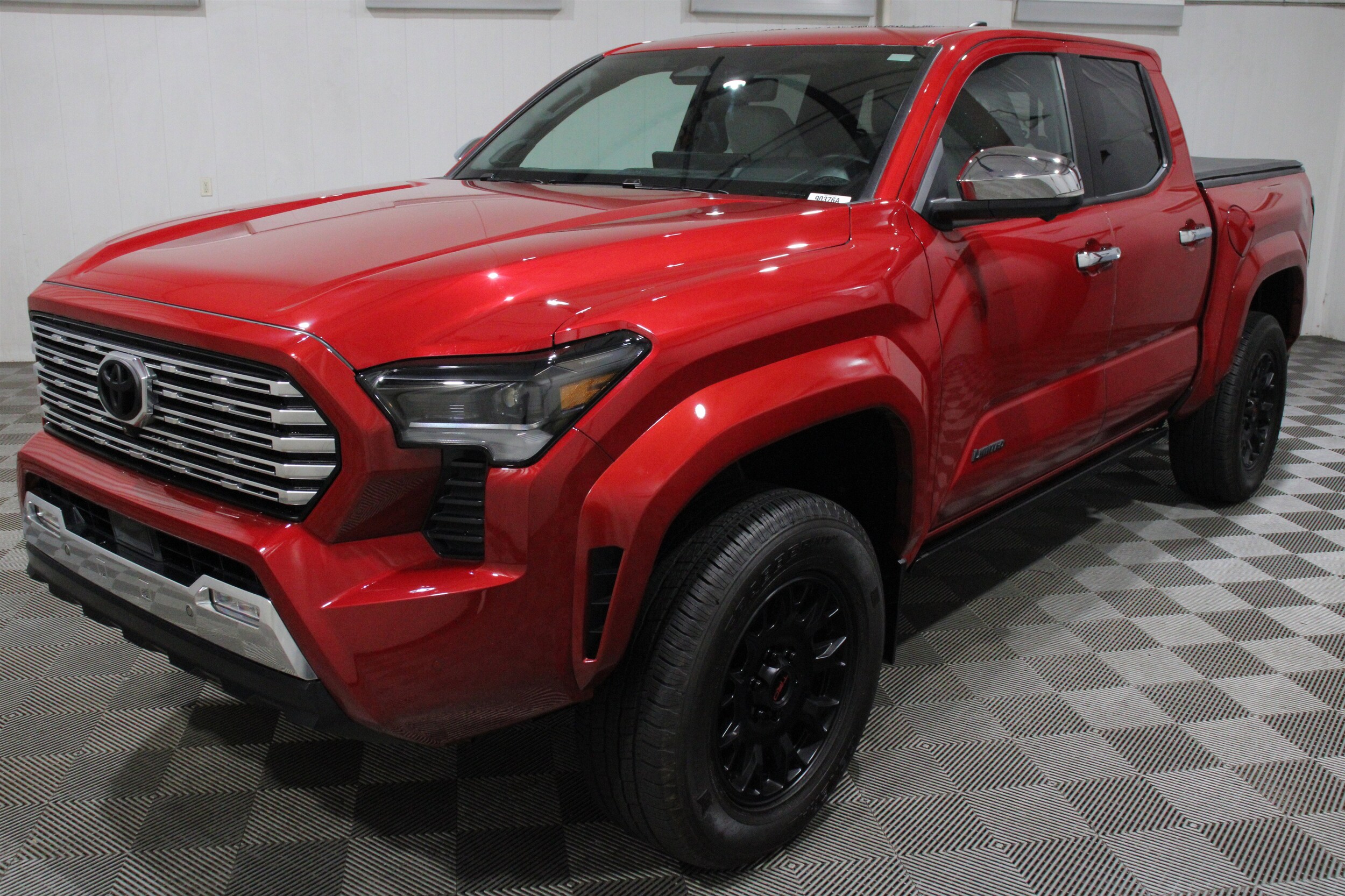 2025 Toyota Tacoma Limited - Photo 40