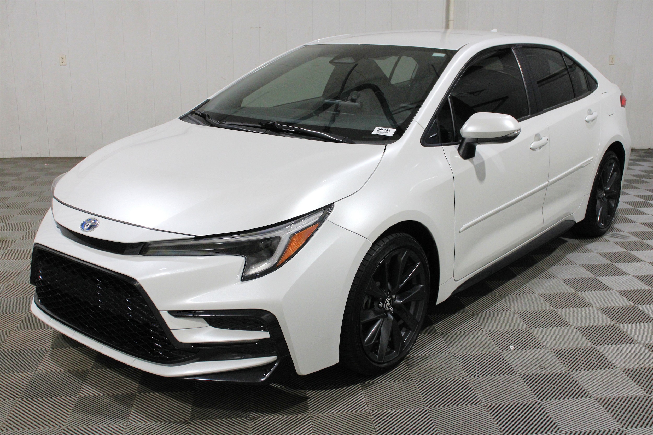 2023 Toyota Corolla SE - Photo 37