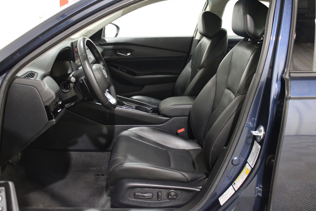 Used 2023 Honda Accord Hybrid Touring w/BSI Sedan