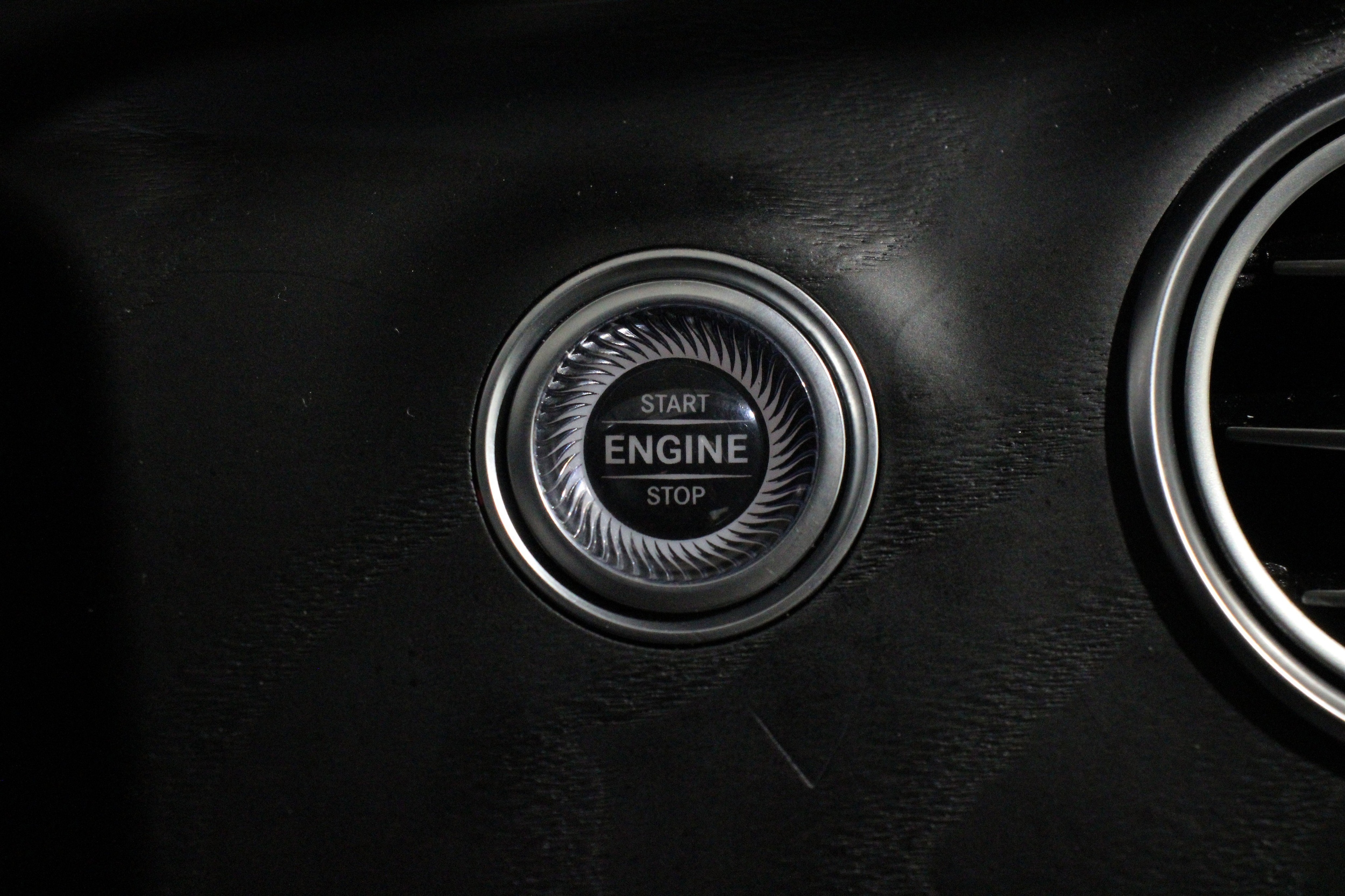 2022 Mercedes-Benz E-Class E350 - Photo 22