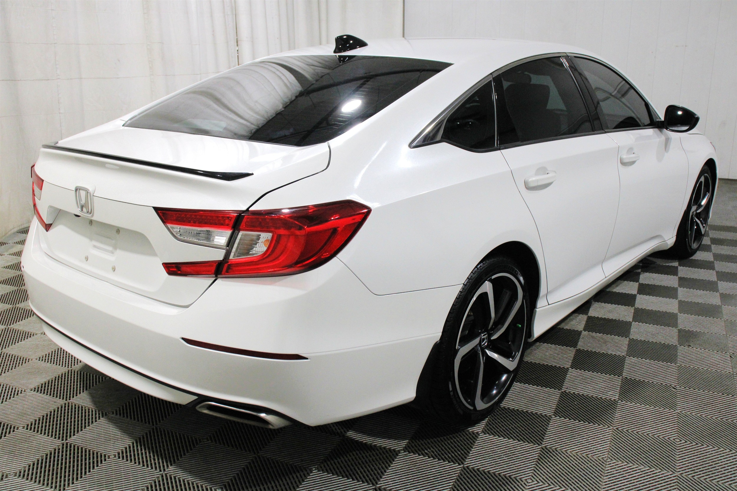 2022 Honda Accord Sport - Photo 32