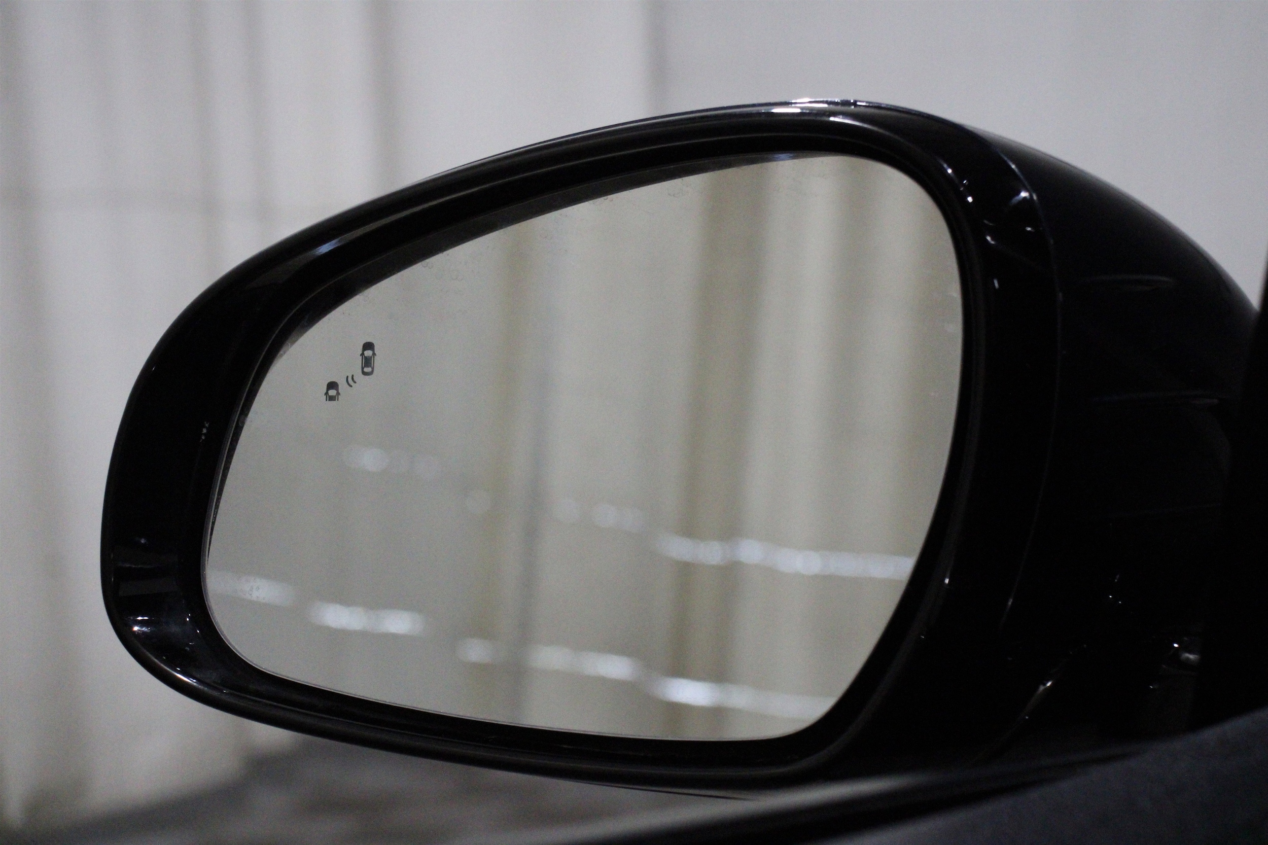 2022 GENESIS G70 Standard - Photo 12