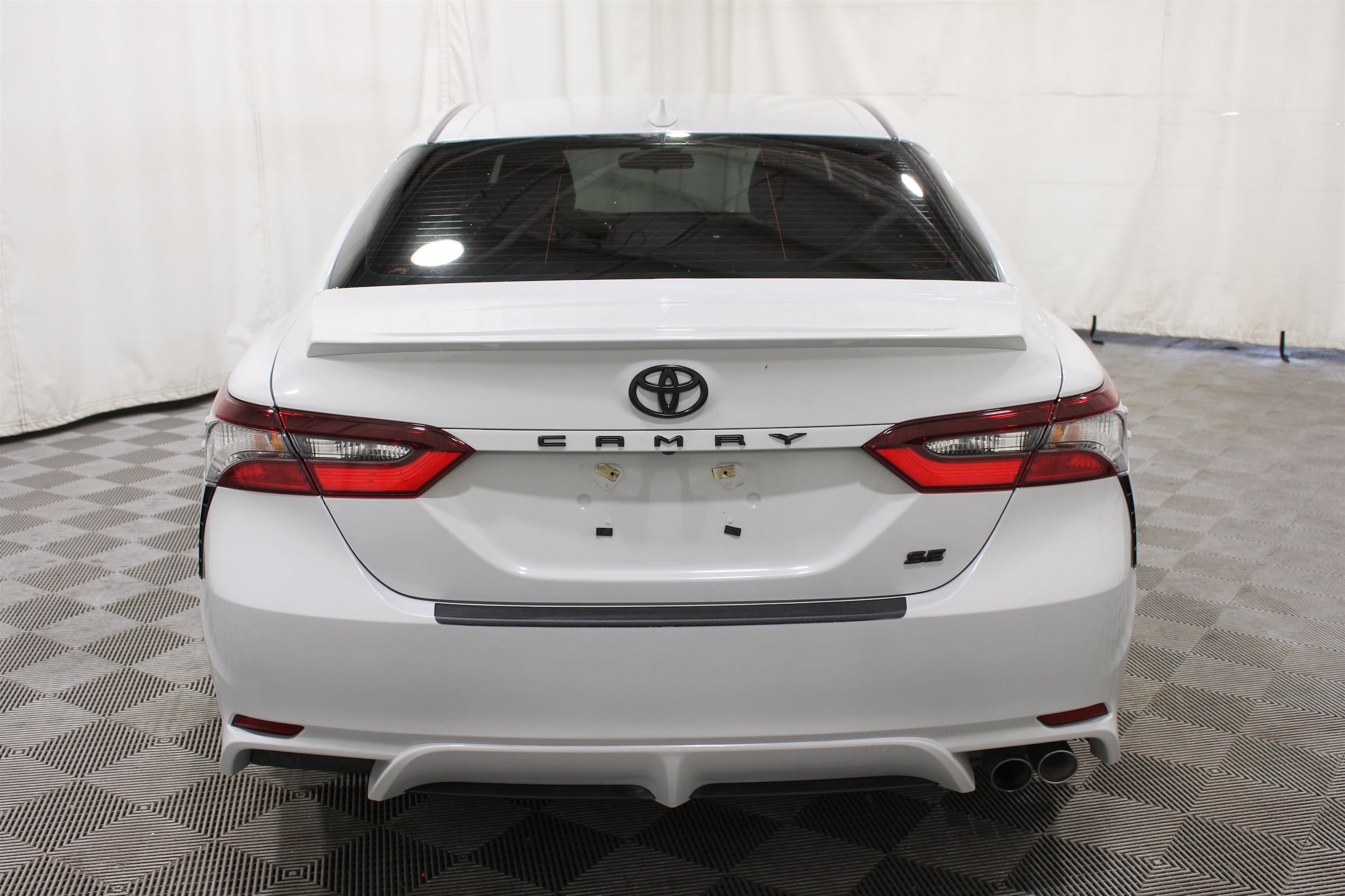 2024 Toyota Camry SE - Photo 28