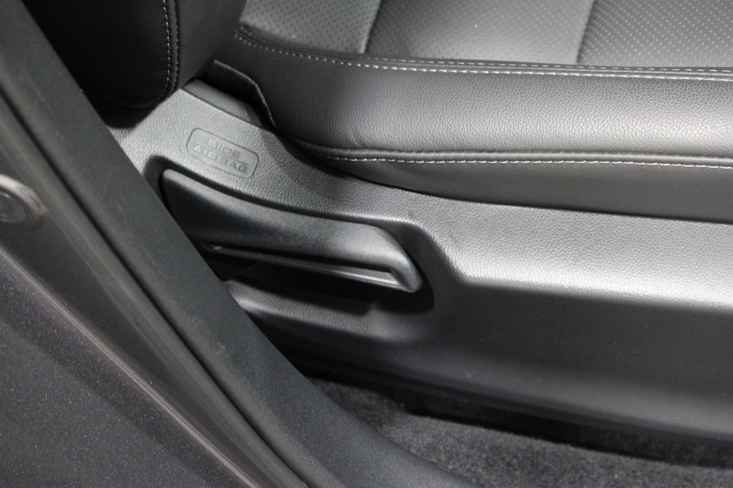 2025 Honda HR-V EX-L - Photo 24