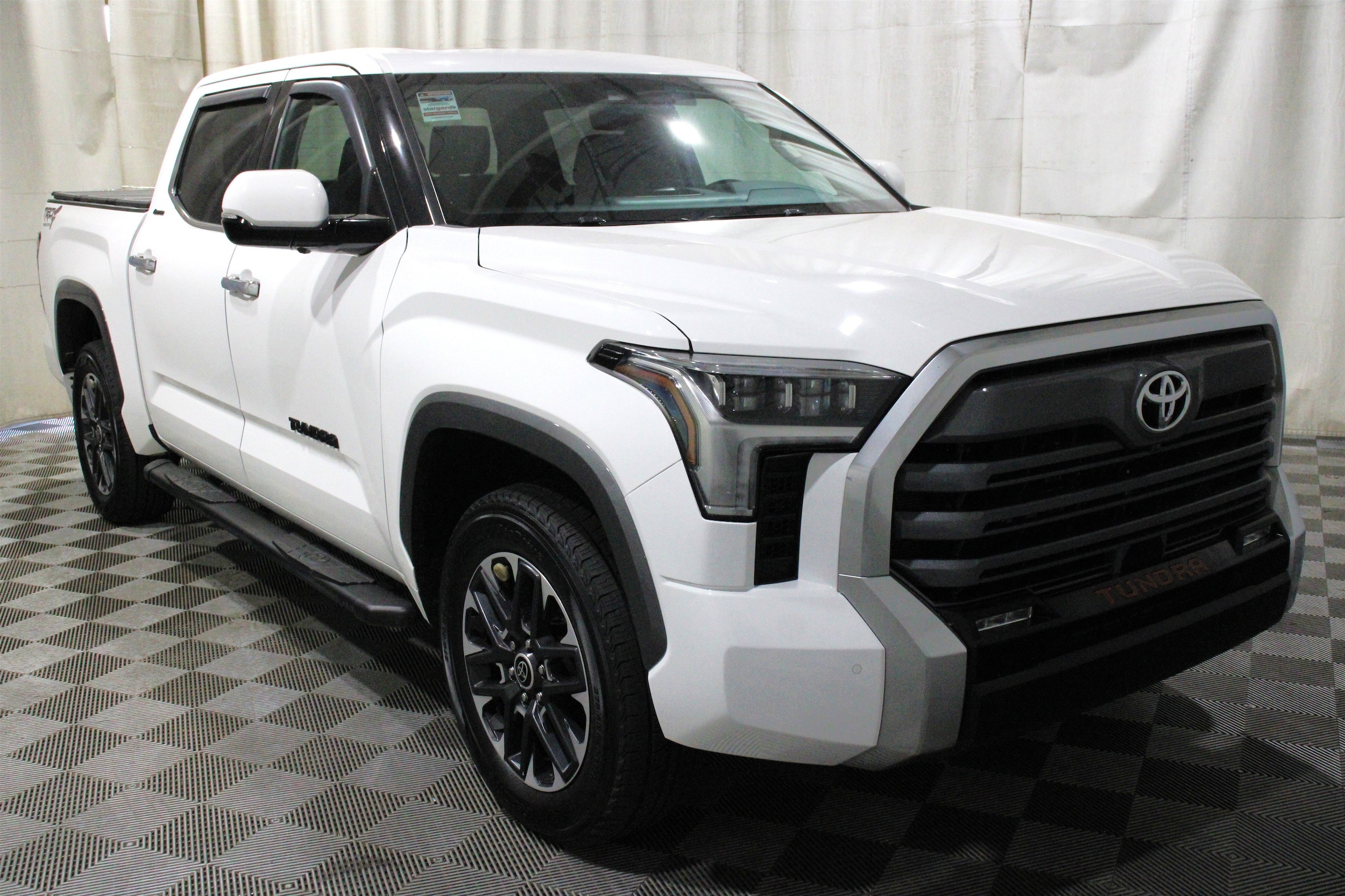 2023 Toyota Tundra Limited - Photo 30