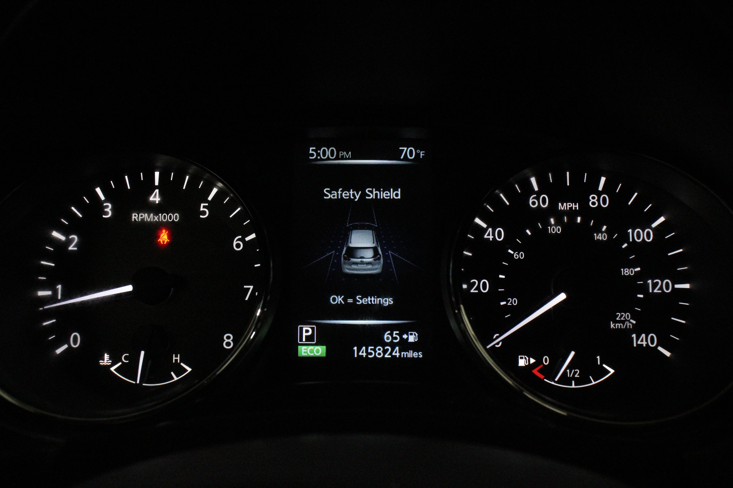 2017 Nissan Rogue SV - Photo 14