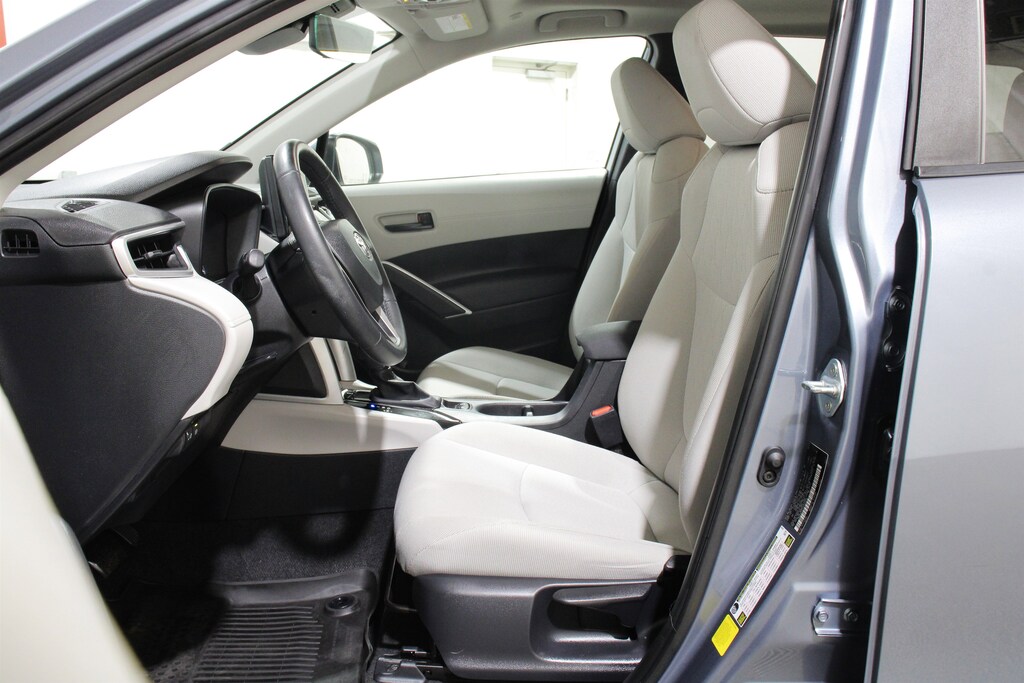 Used 2024 Toyota Corolla Cross LE SUV