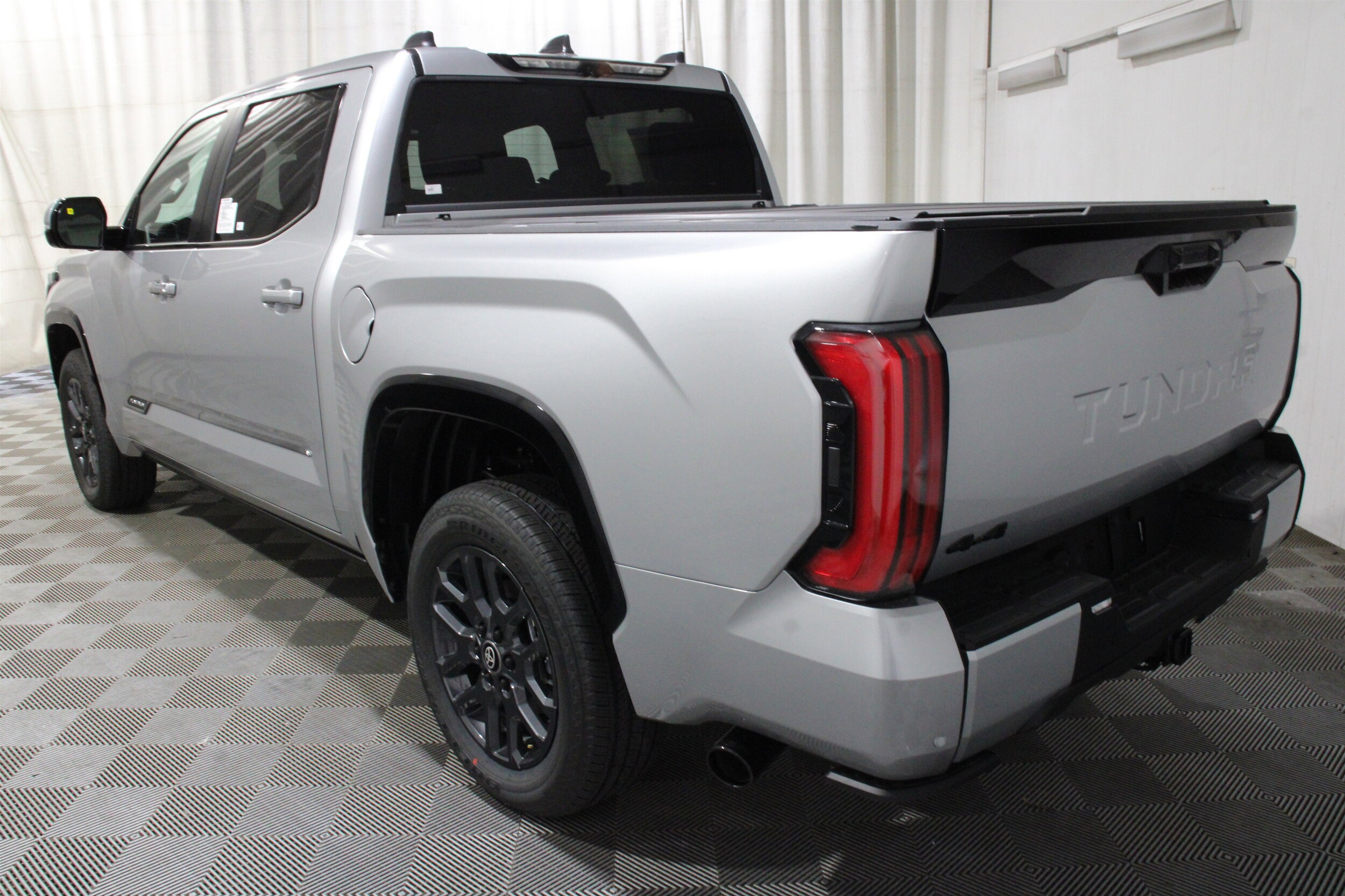 2026 Toyota Tundra Platinum - Photo 35