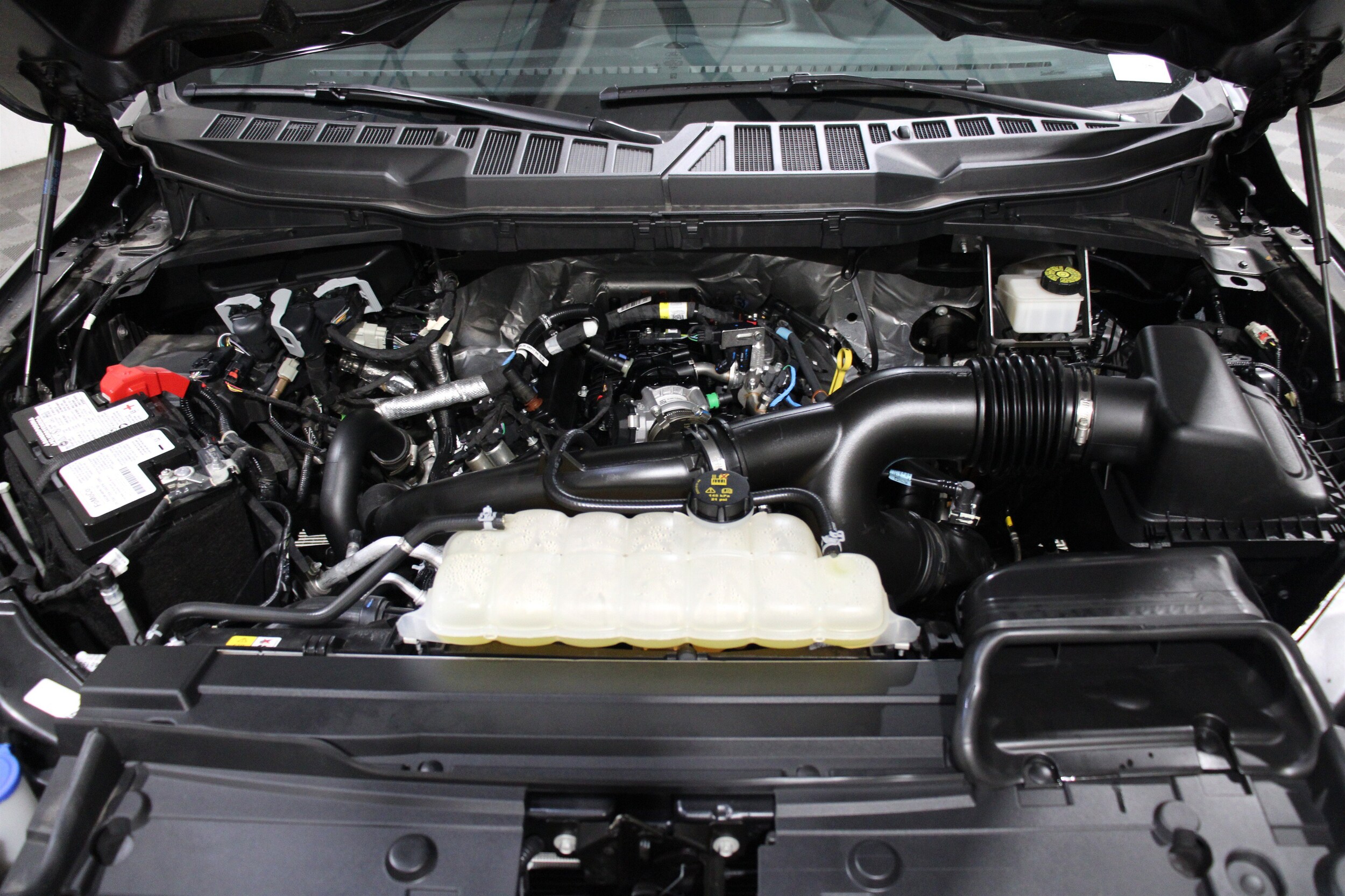 2023 Ford F-150 XLT - Photo 39