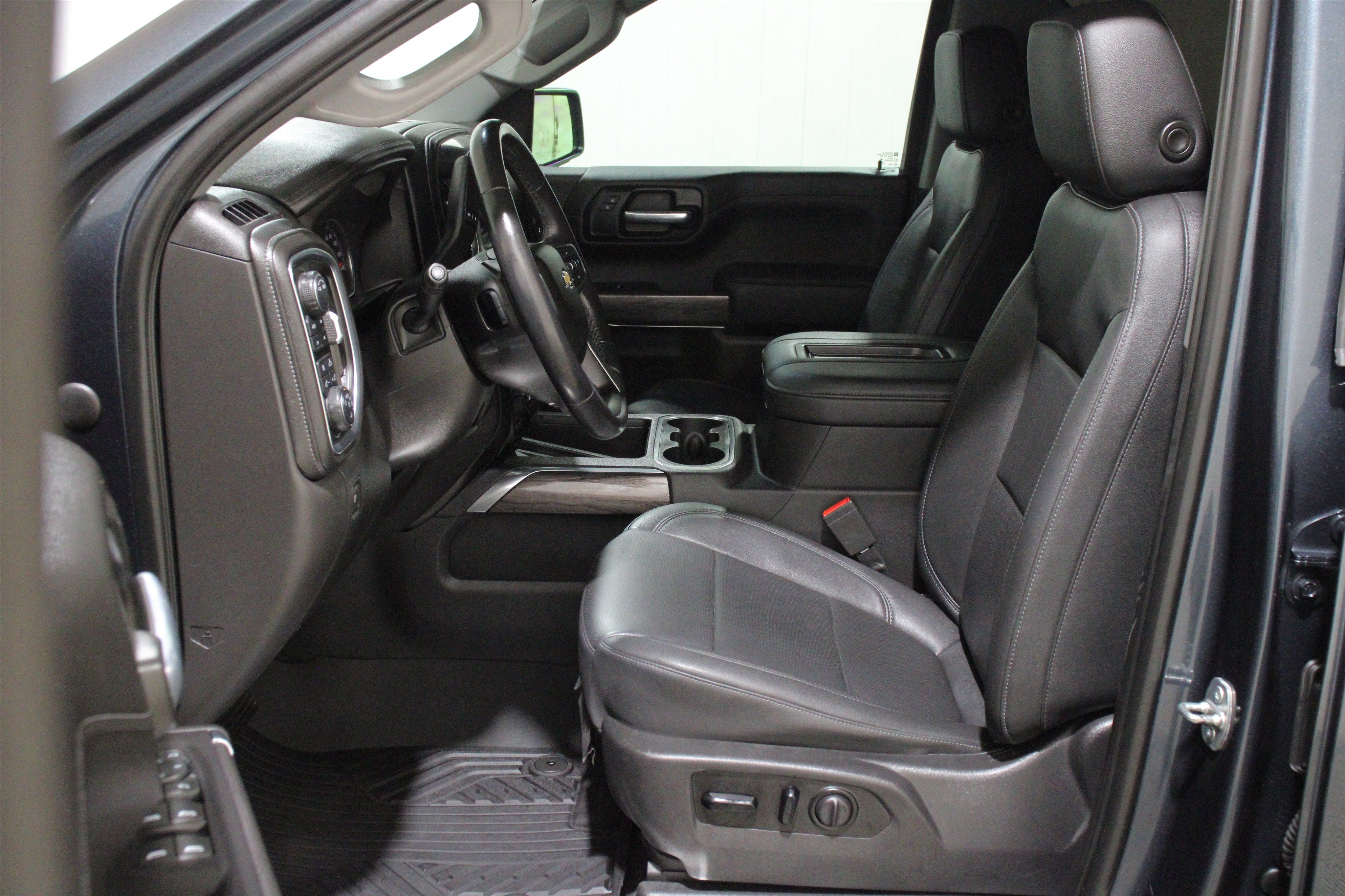 Used 2021 Chevrolet Silverado 1500 LTZ Truck Crew Cab