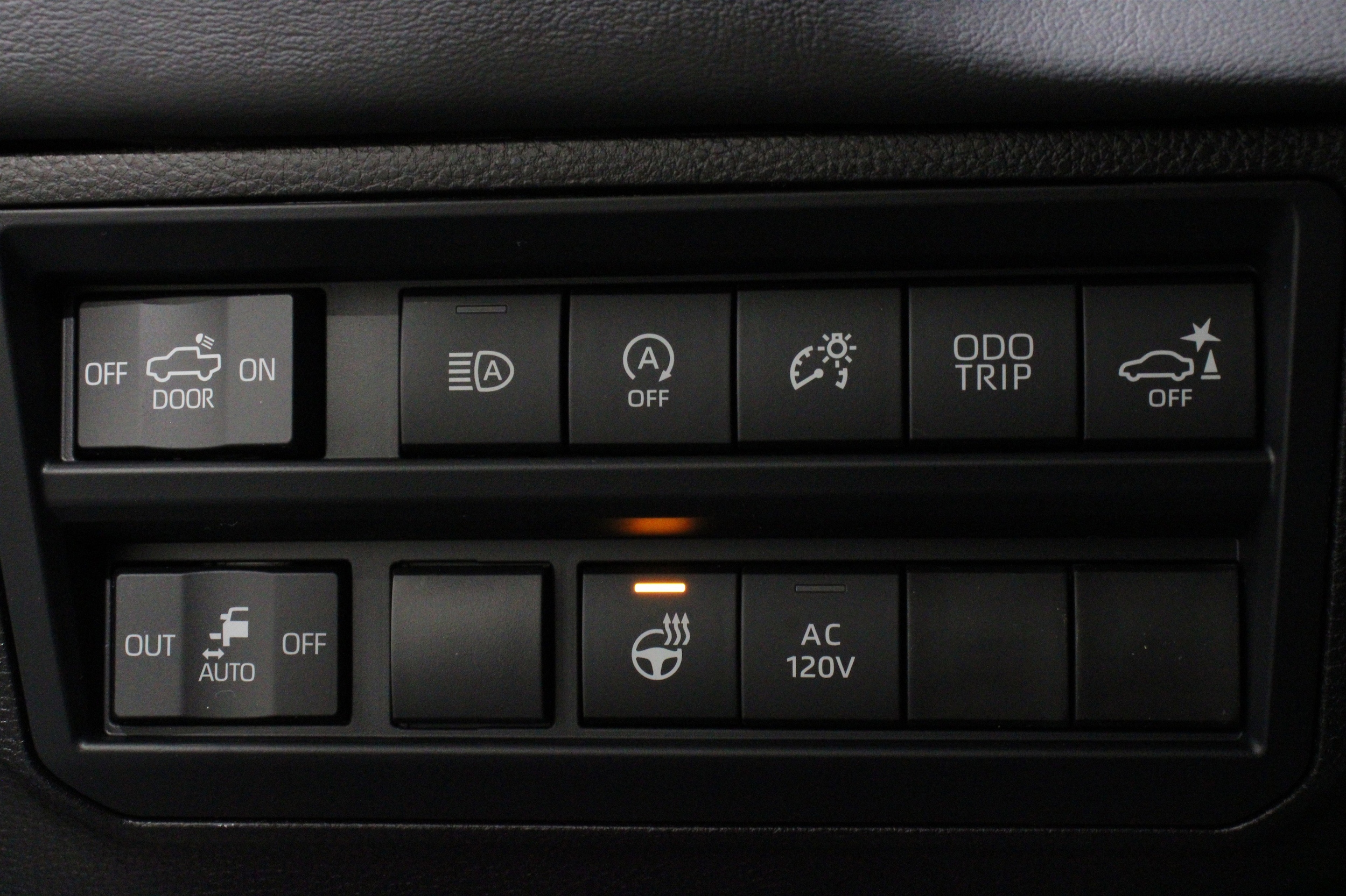 2026 Toyota Tundra Platinum - Photo 11