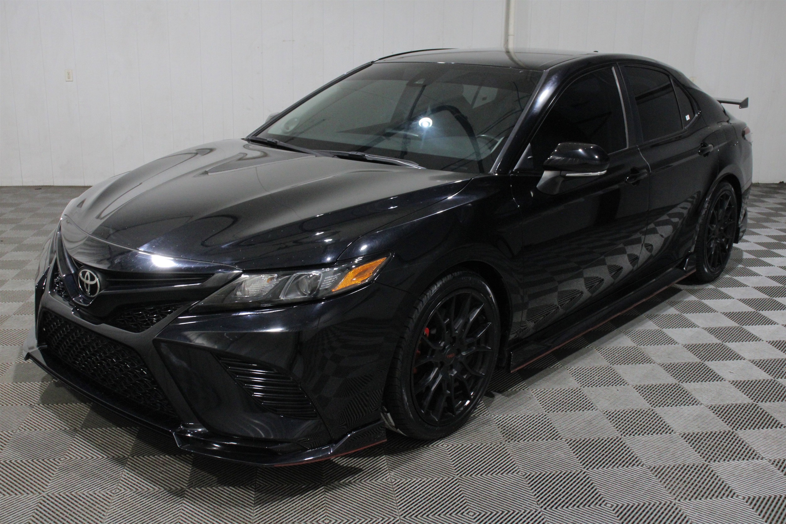 2021 Toyota Camry TRD - Photo 34