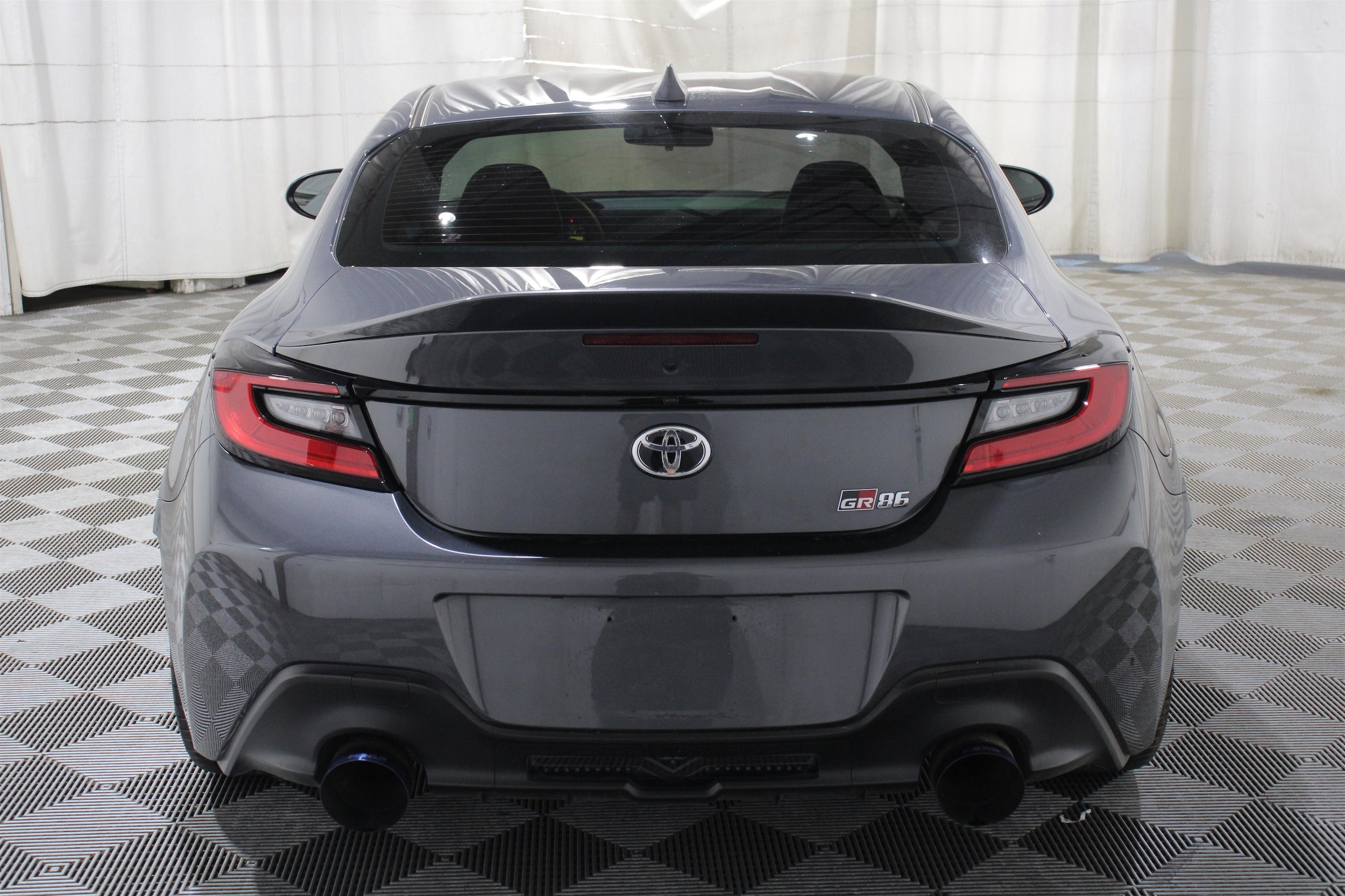 2023 Toyota GR86 Premium - Photo 32