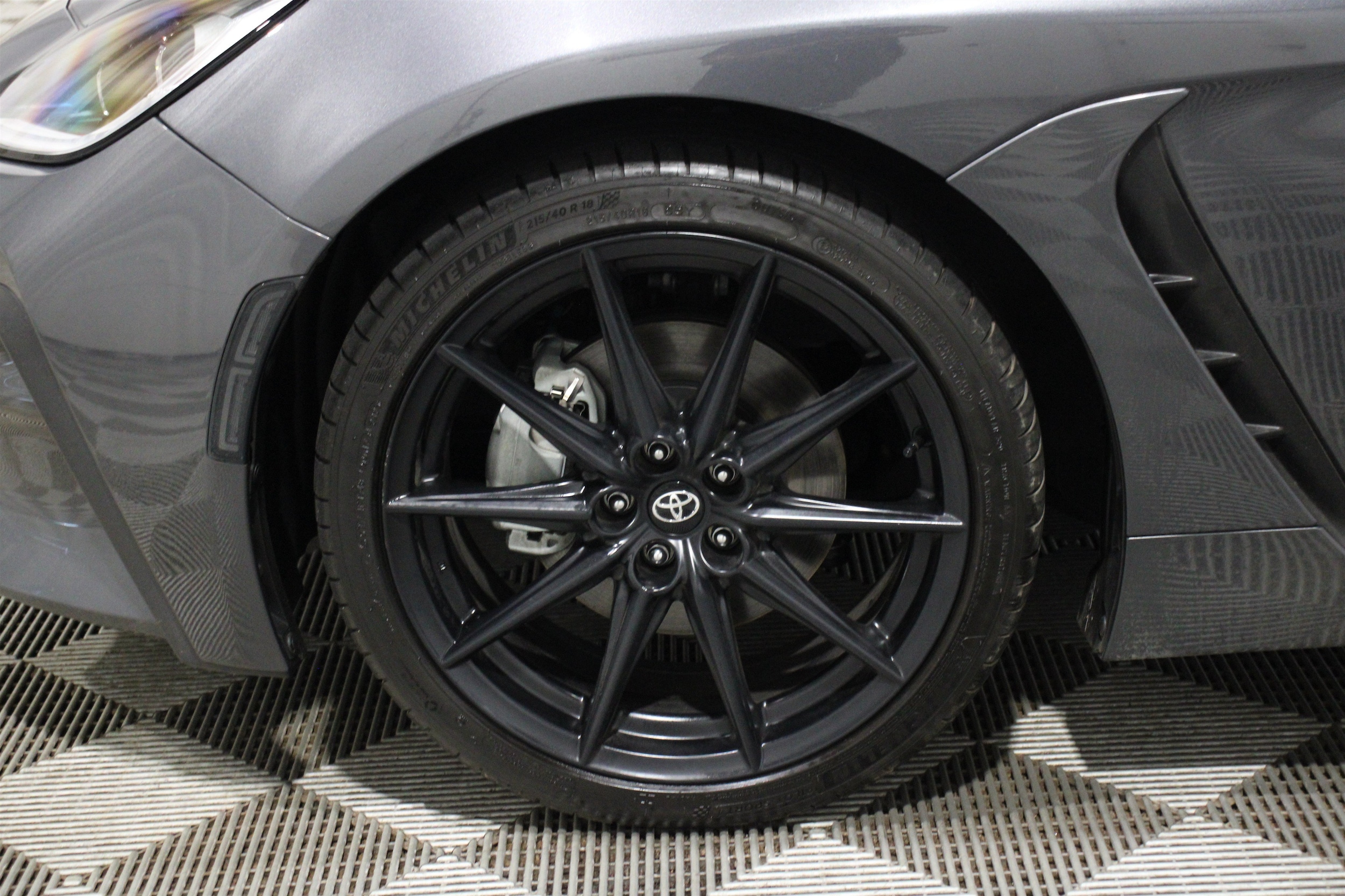 2023 Toyota GR86 Premium - Photo 37