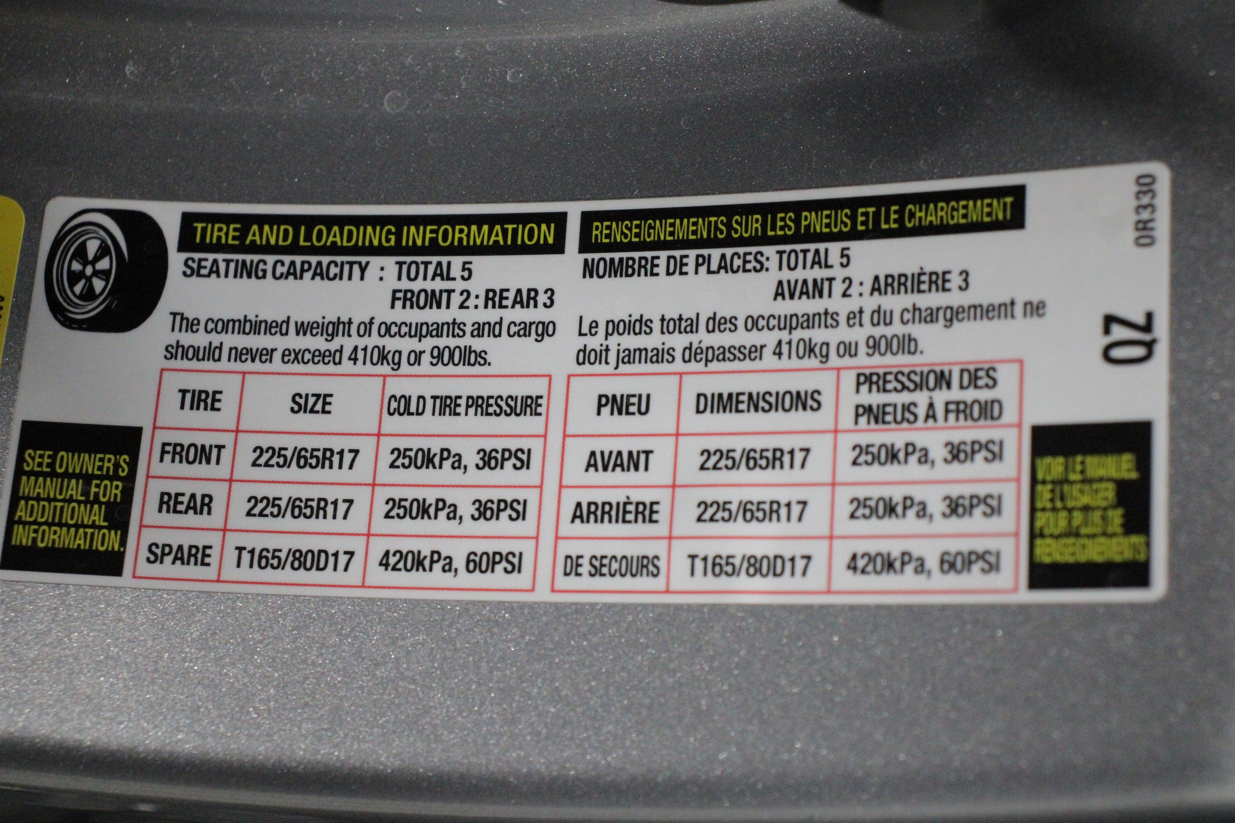 2025 Toyota RAV4 LE - Photo 40